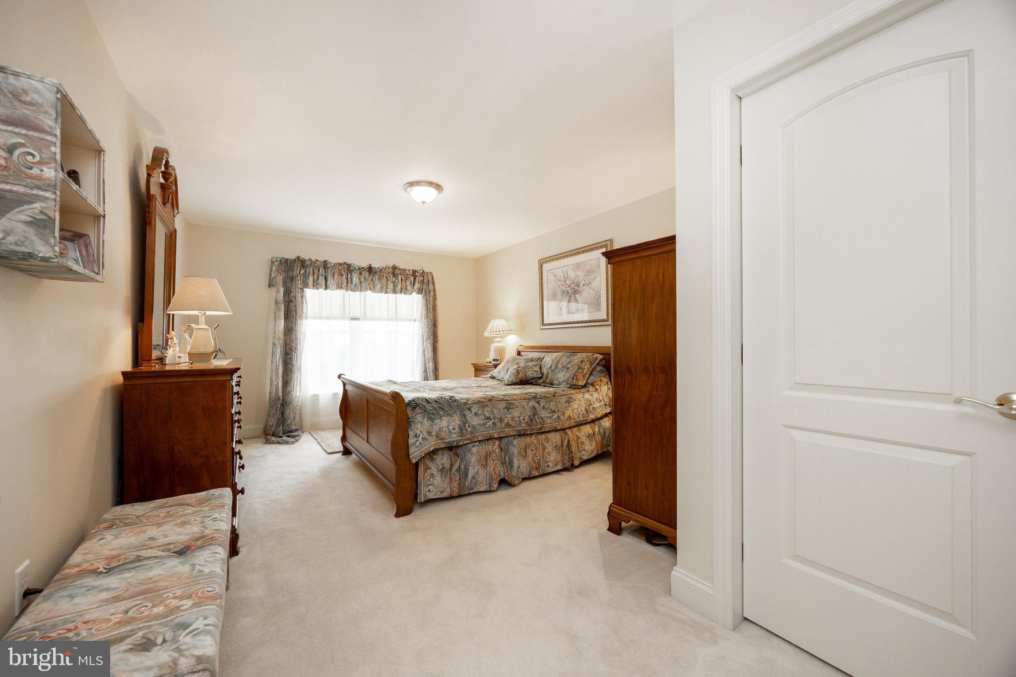 THE WOODS AT ROCK RAYMOND - Residential