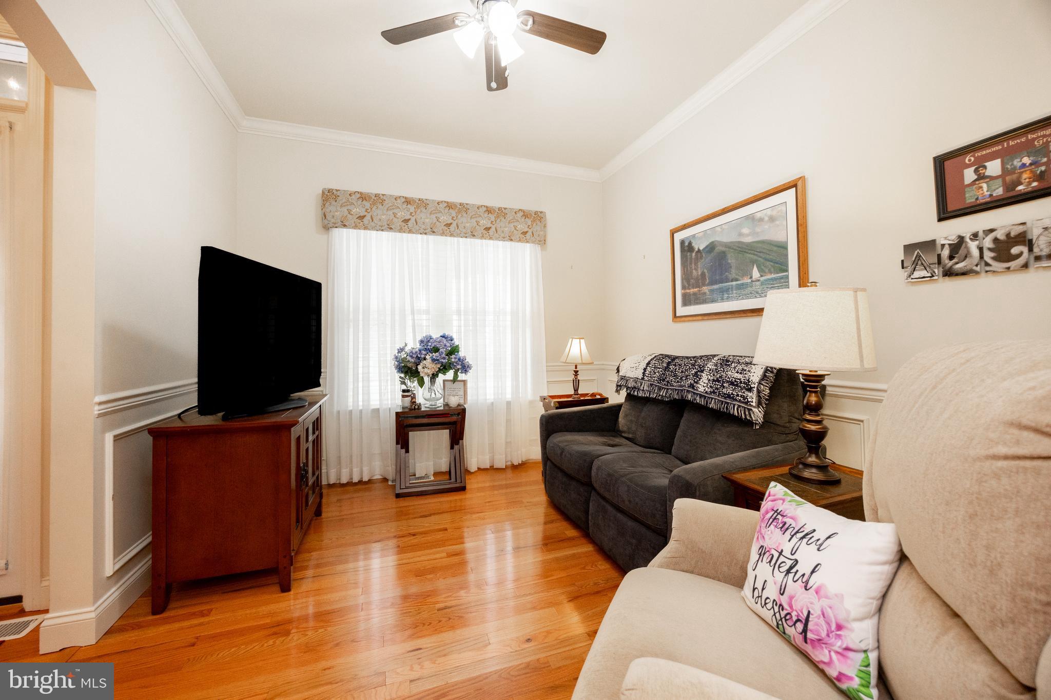 THE WOODS AT ROCK RAYMOND - Residential