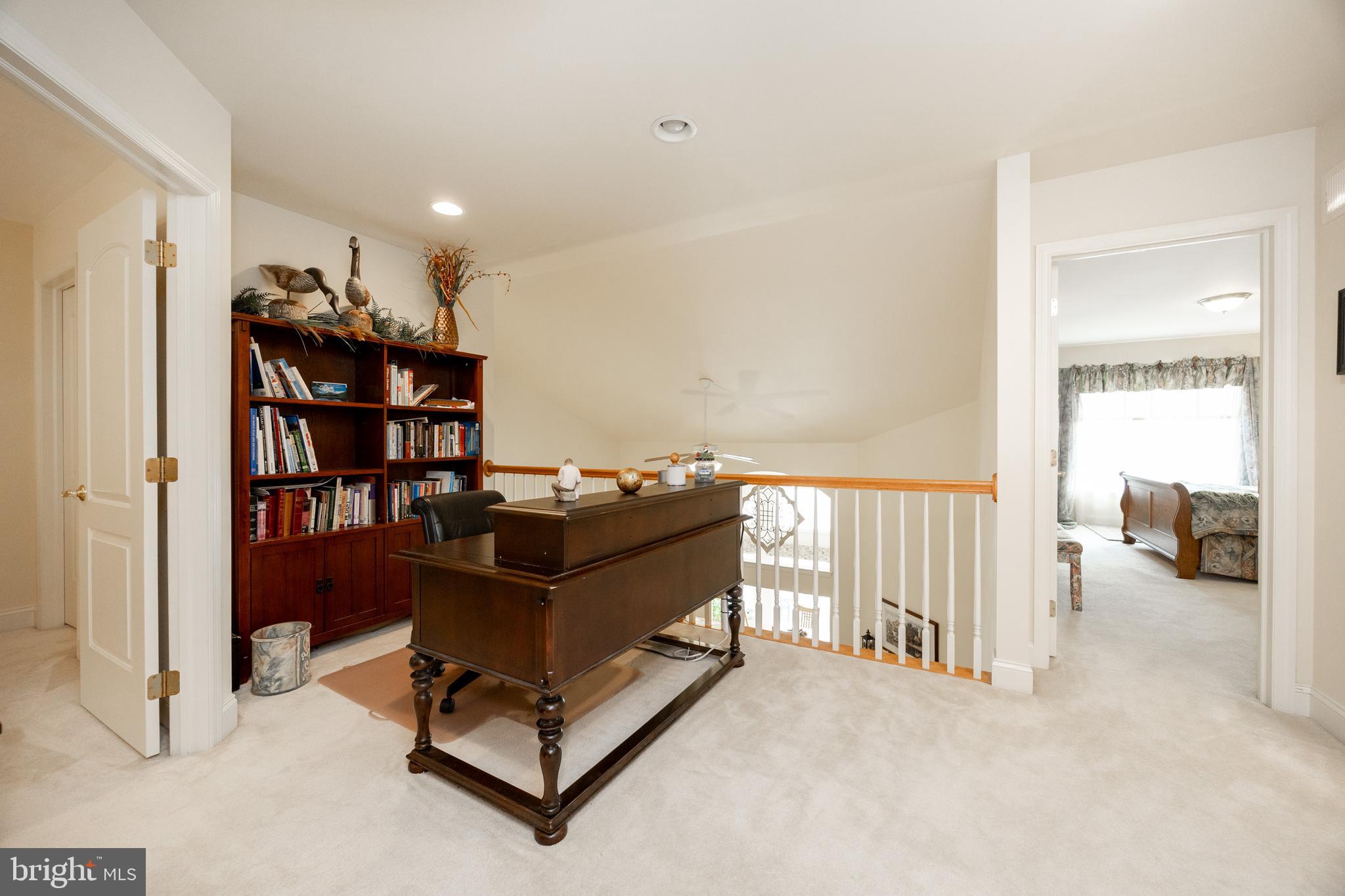 THE WOODS AT ROCK RAYMOND - Residential