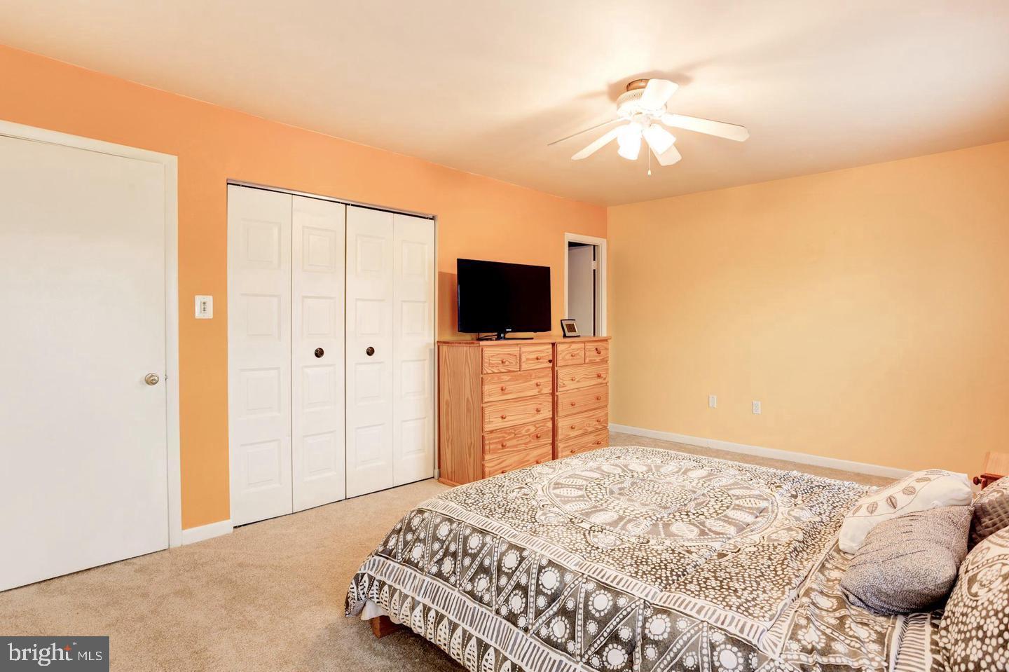 REFLECTION LAKE - Residential Lease