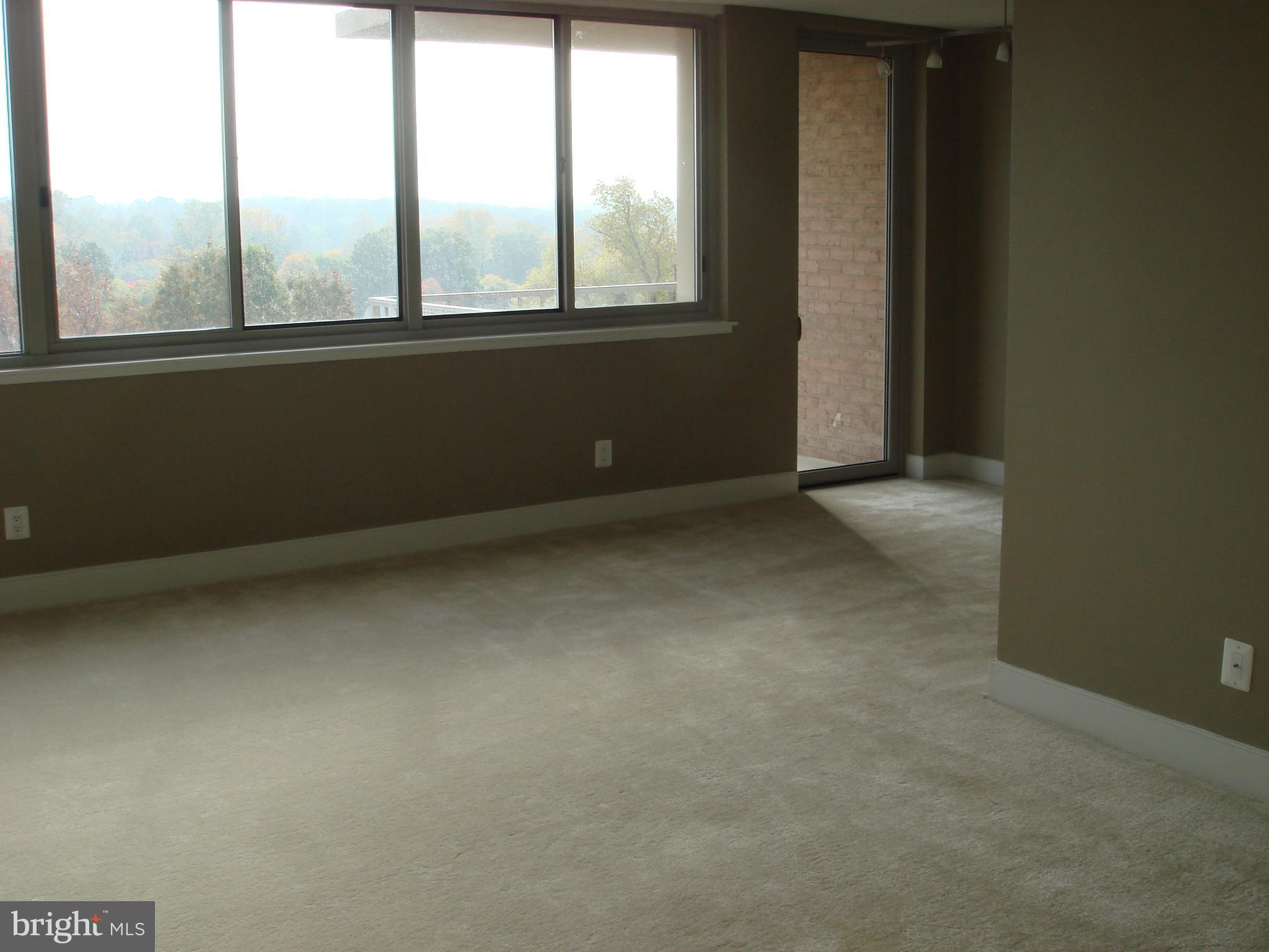 SILVER SPRING - Residential Lease