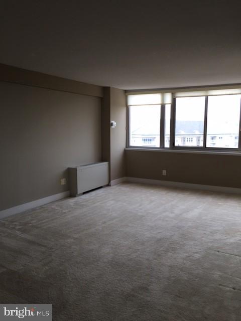 SILVER SPRING - Residential Lease