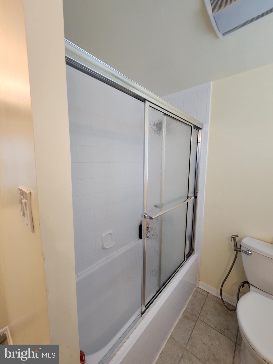 GREENBRIAR - Residential Lease