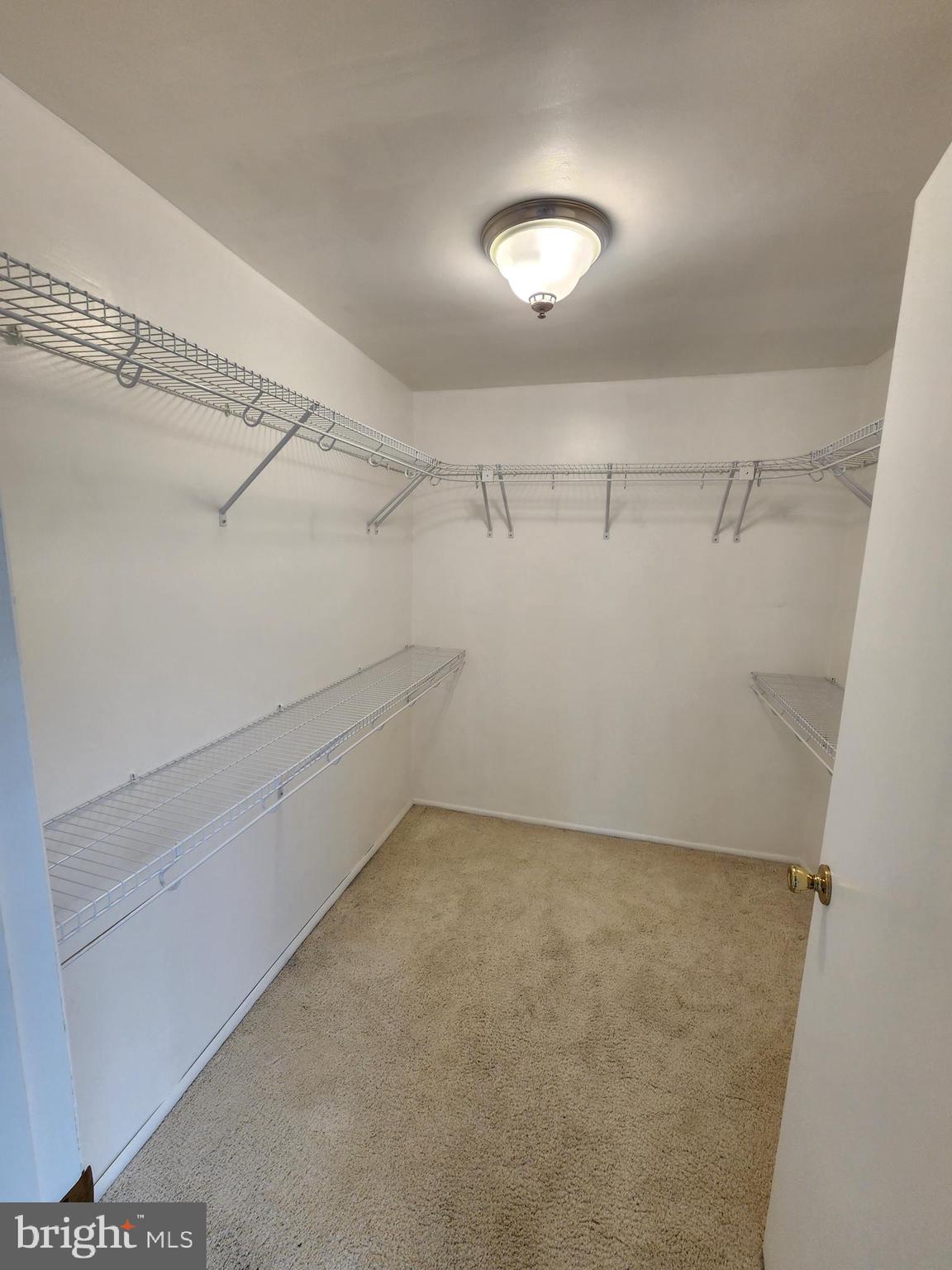 GREENBRIAR - Residential Lease