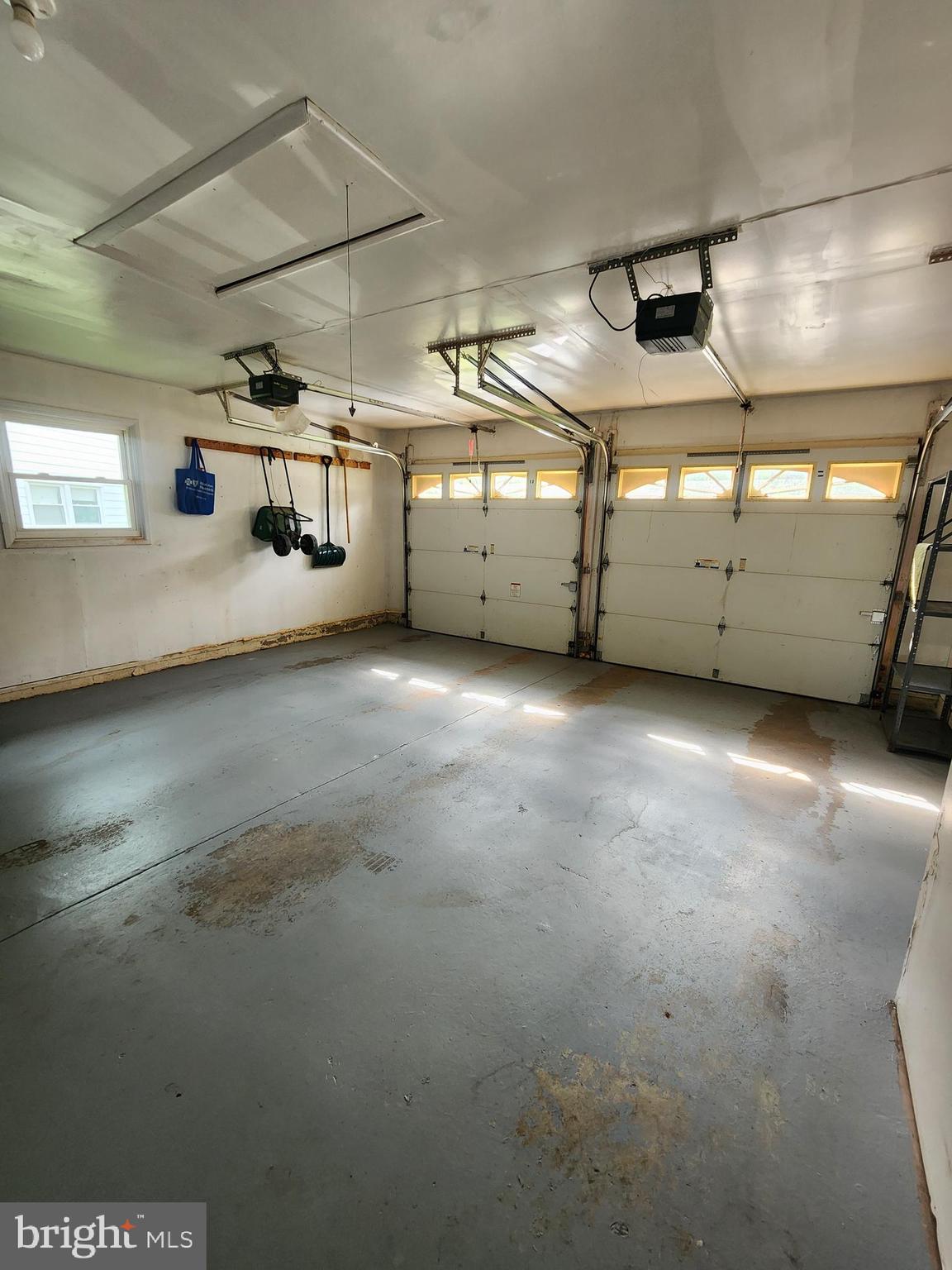 GREENBRIAR - Residential Lease