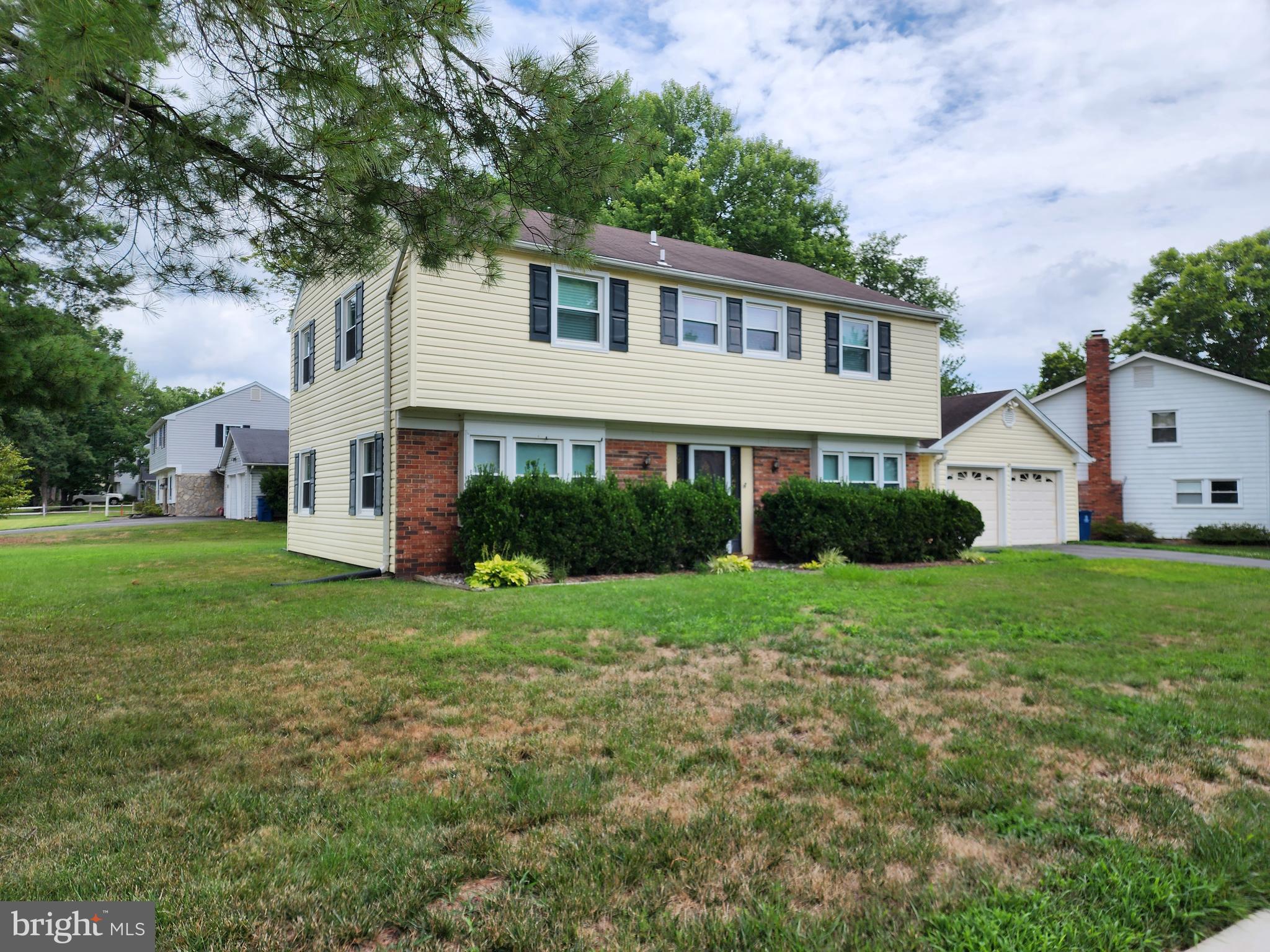 GREENBRIAR - Residential Lease