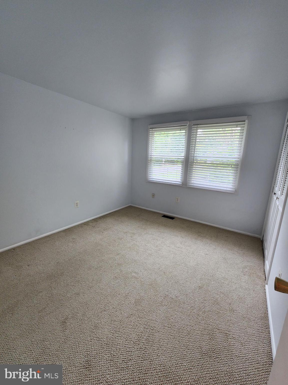 GREENBRIAR - Residential Lease