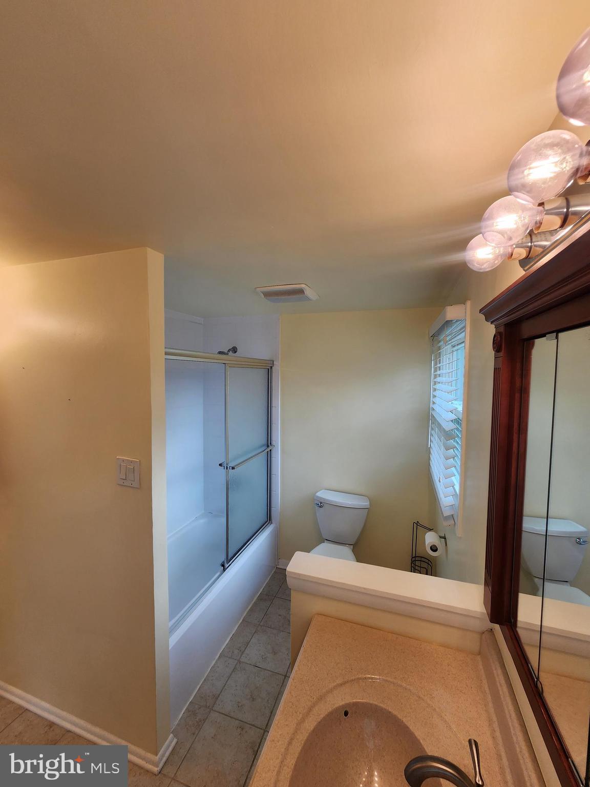 GREENBRIAR - Residential Lease