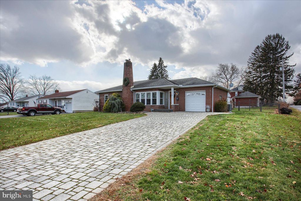 Photo of 402 Delta Street, Mount Joy, PA 17552 (MLS # PALA2044228)