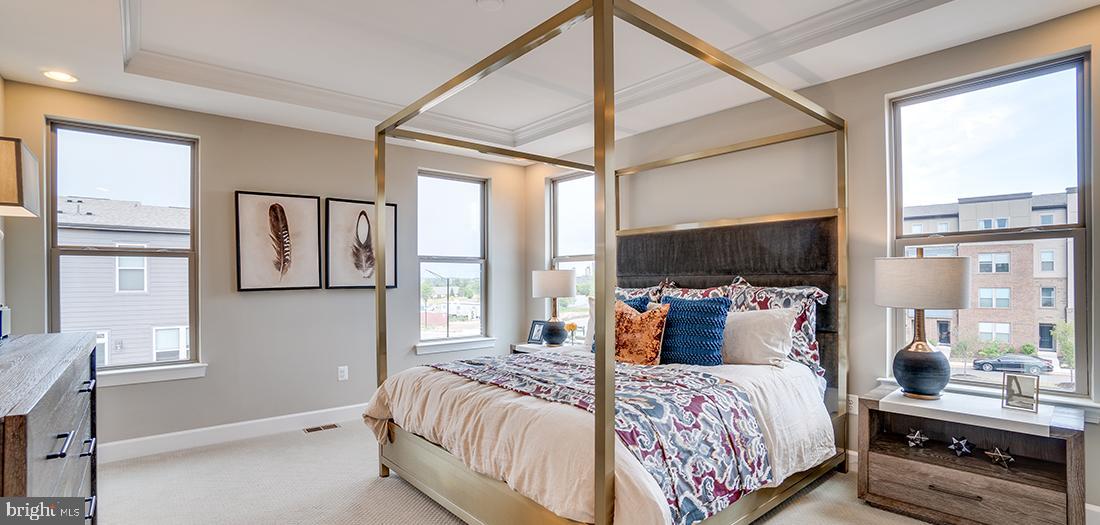 POTOMAC SHORES - Residential