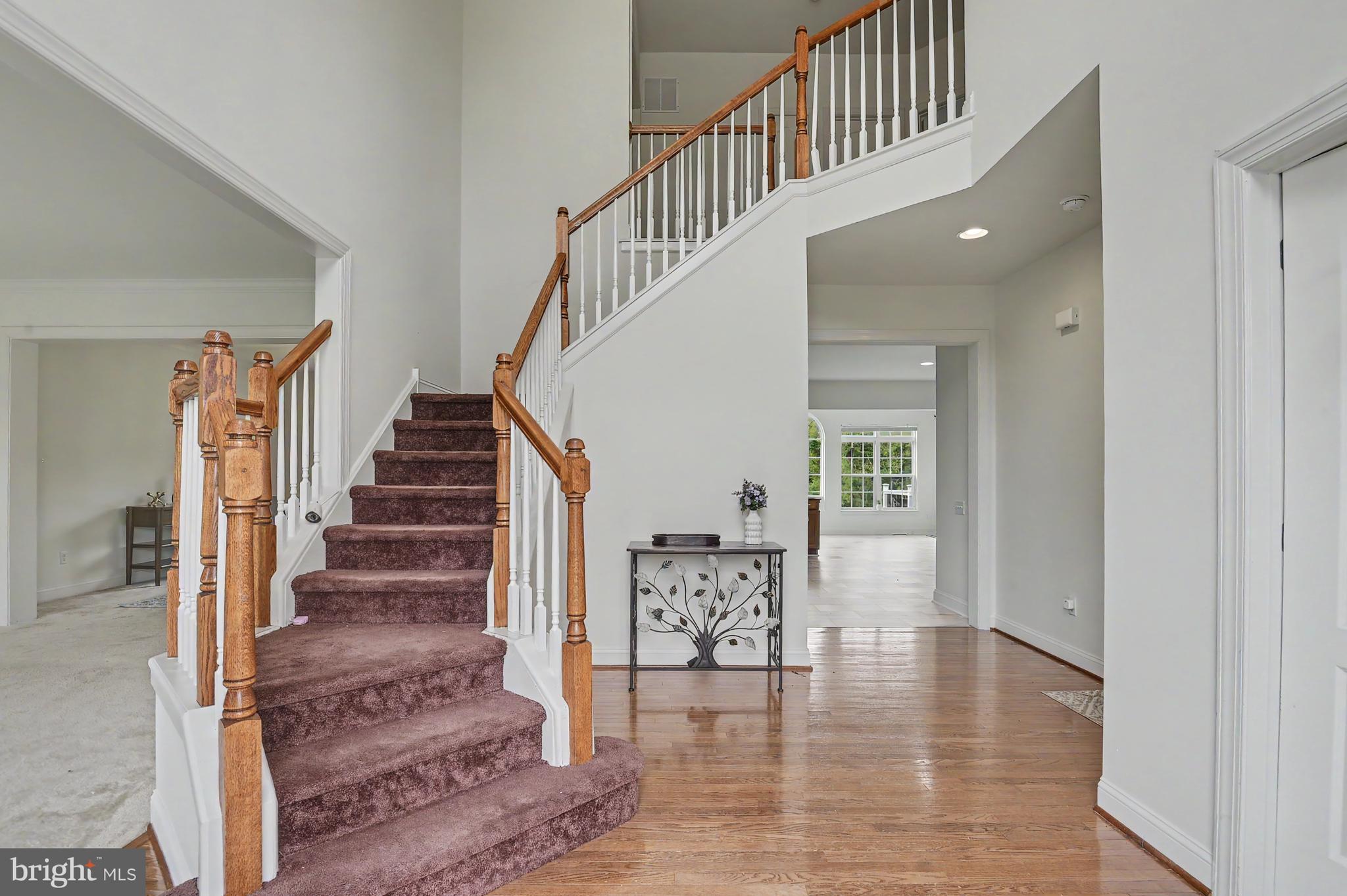 301 E FURROW LANE