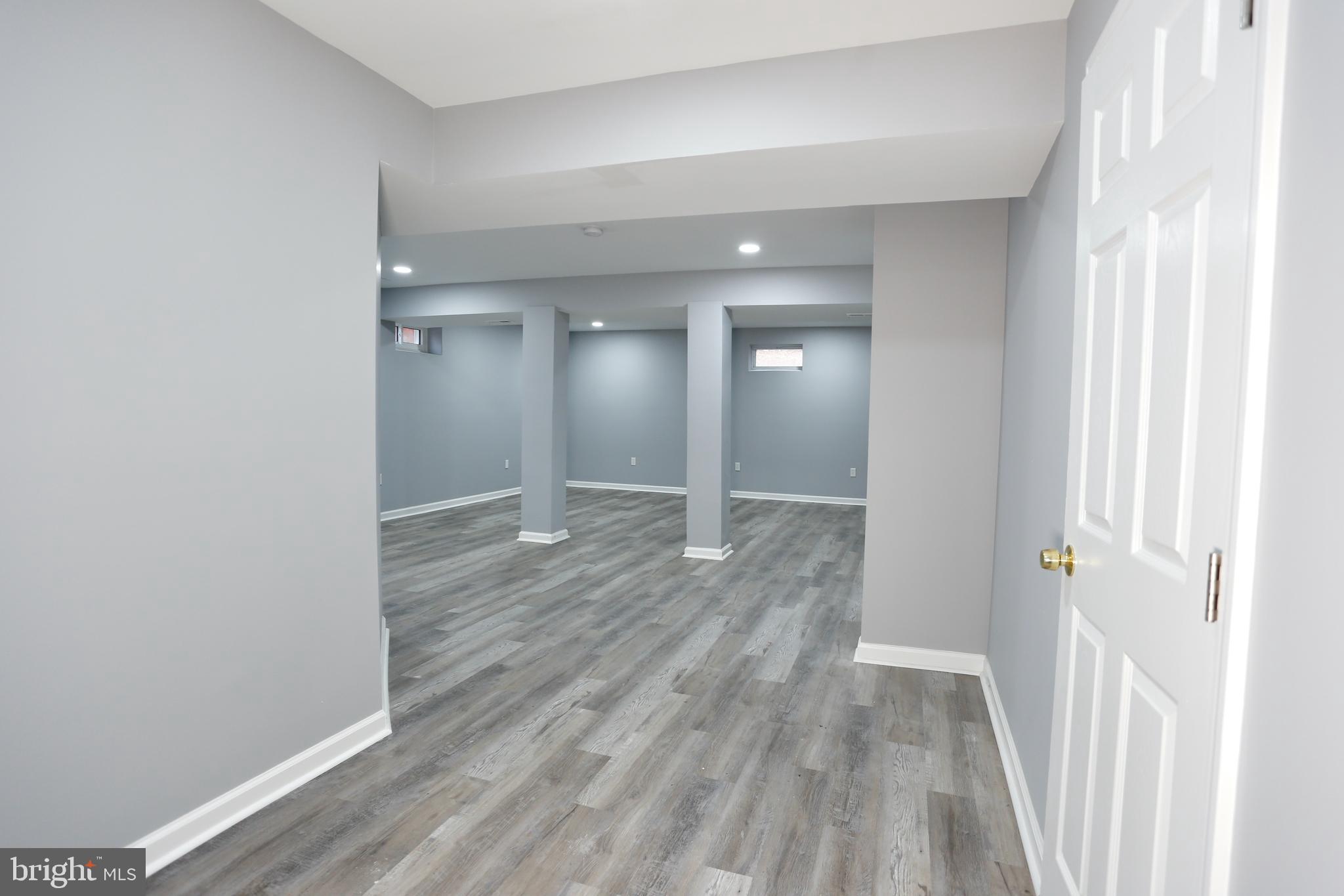 ARGYLE HILLS - Residential Lease