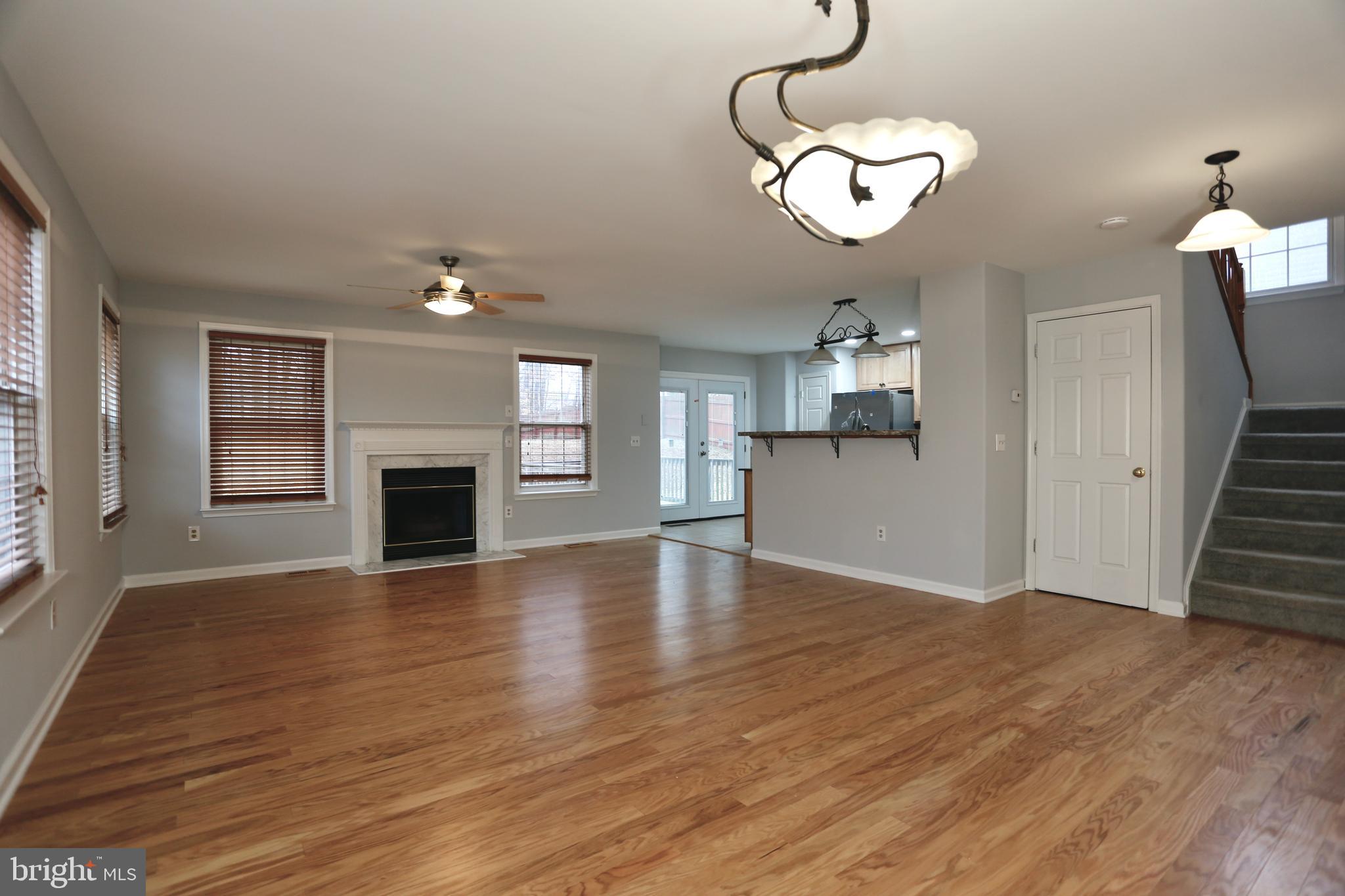 ARGYLE HILLS - Residential Lease