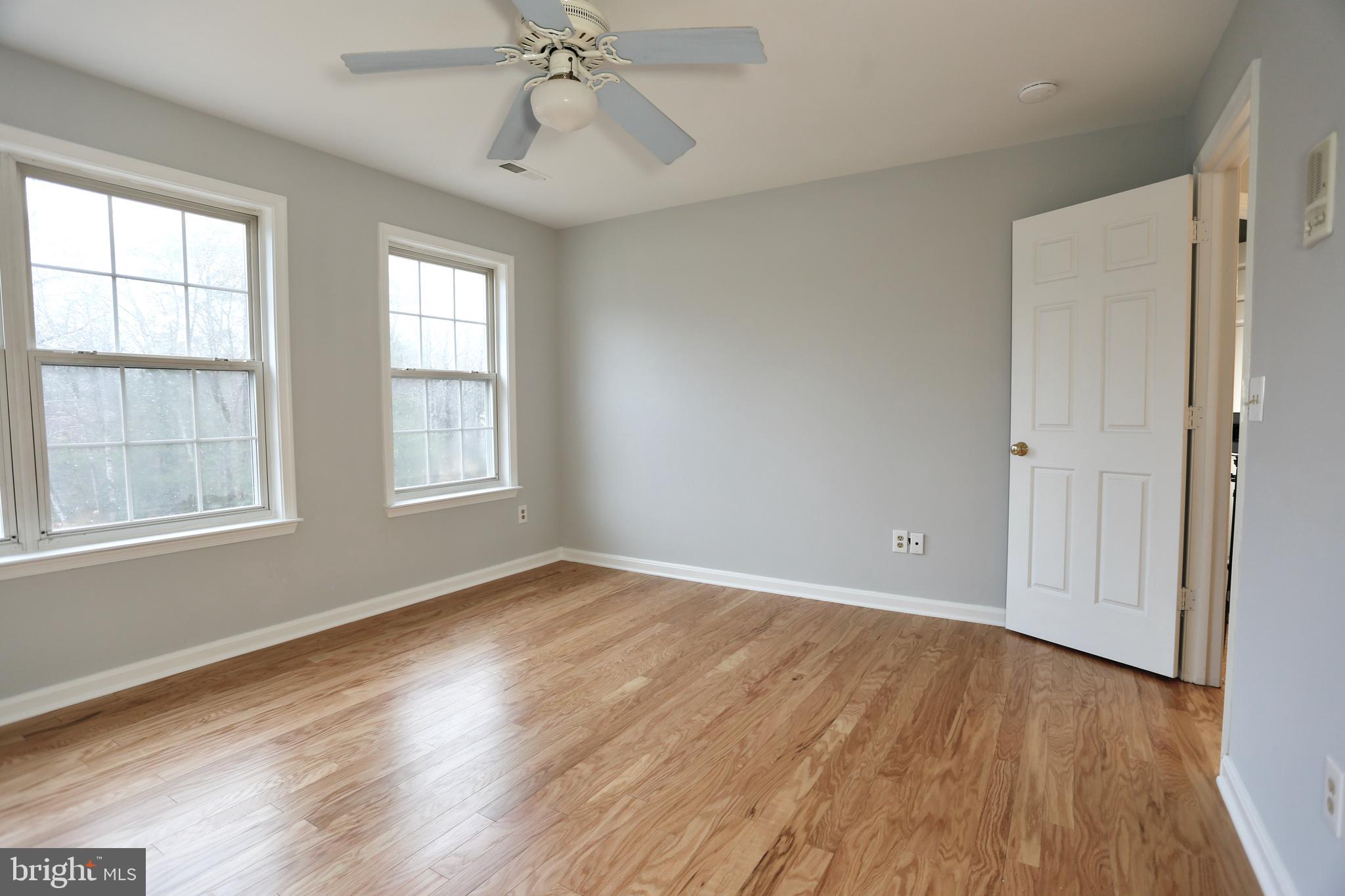 ARGYLE HILLS - Residential Lease