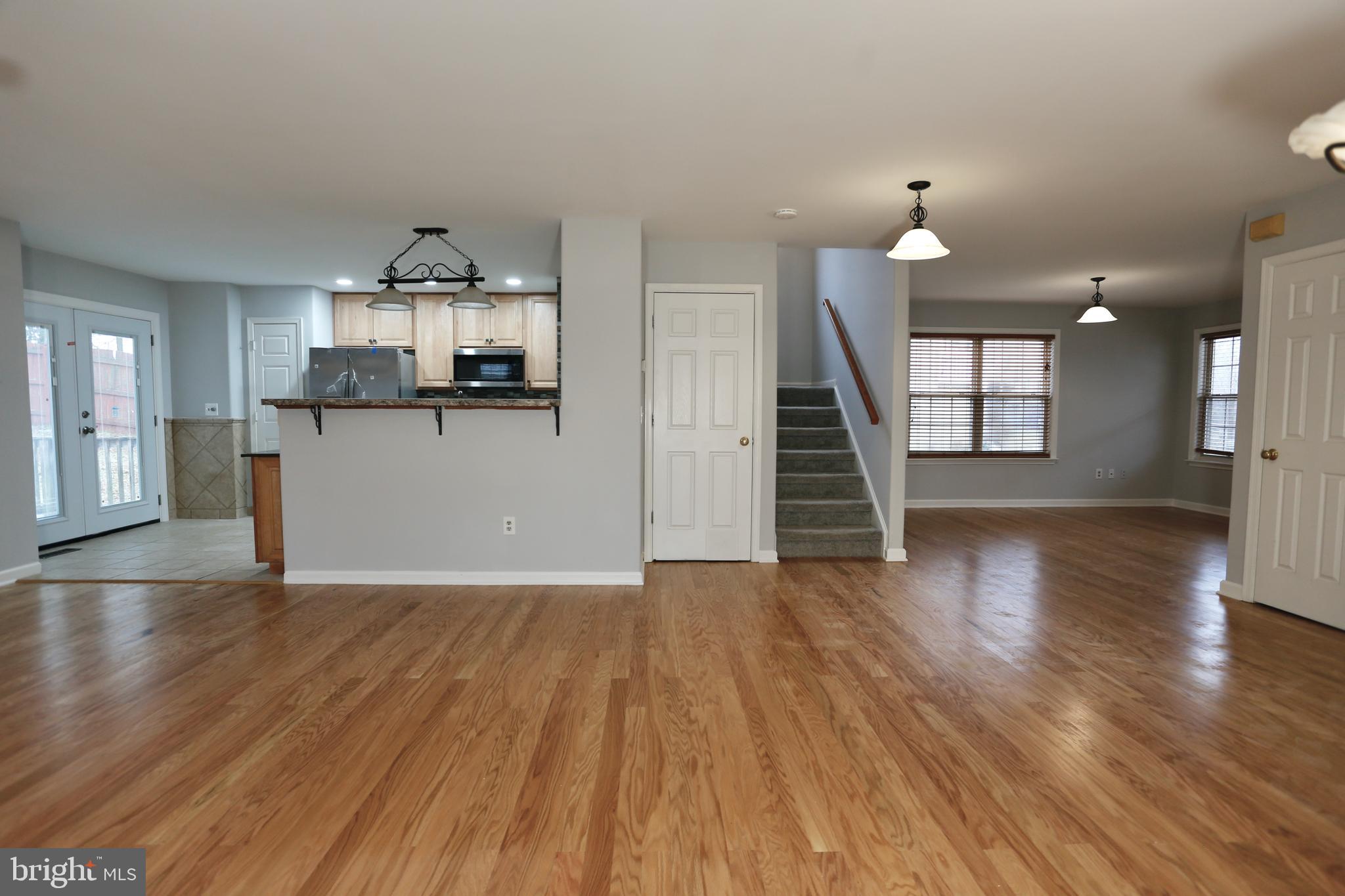 ARGYLE HILLS - Residential Lease