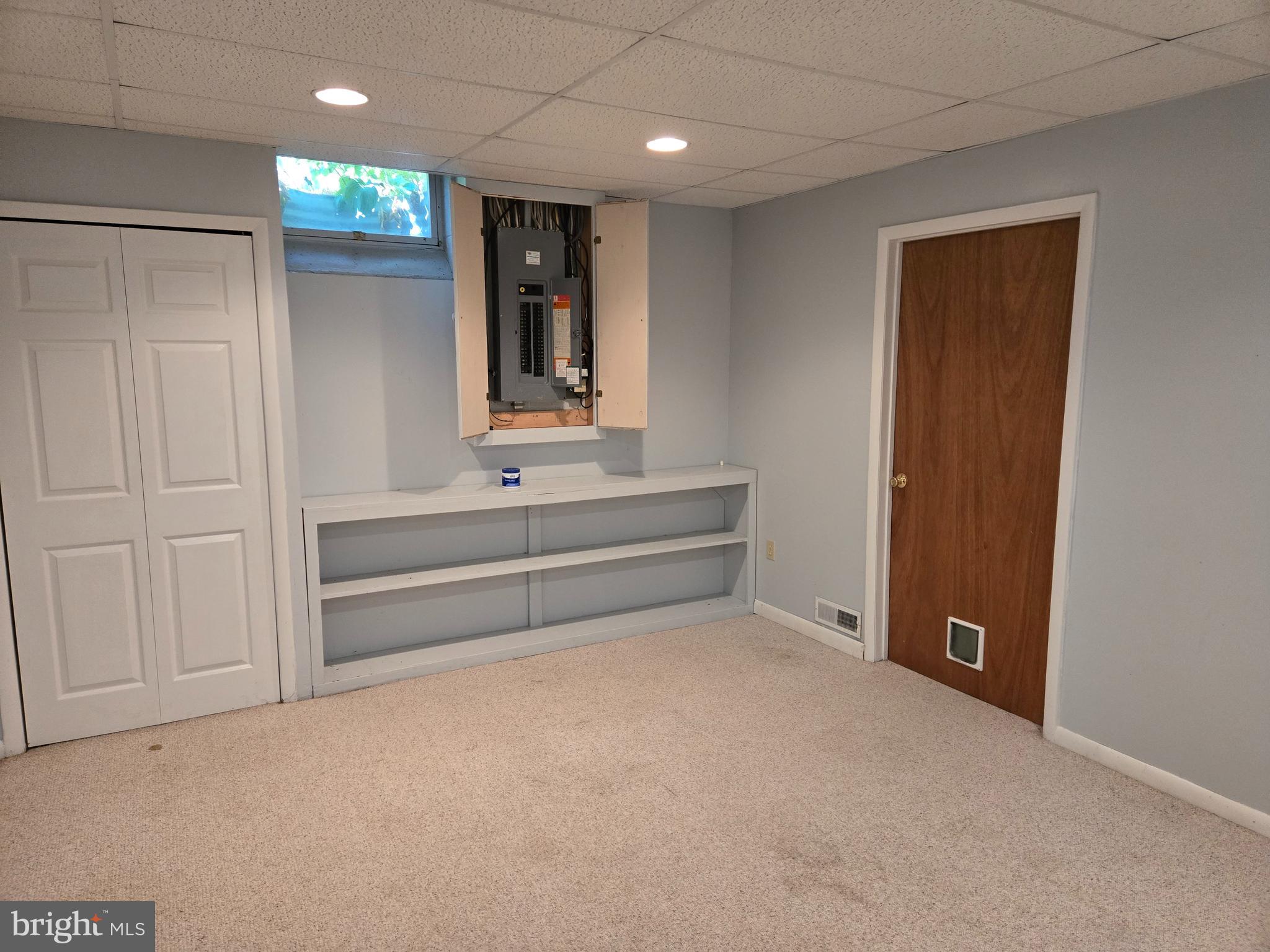 THE OAKS - Residential