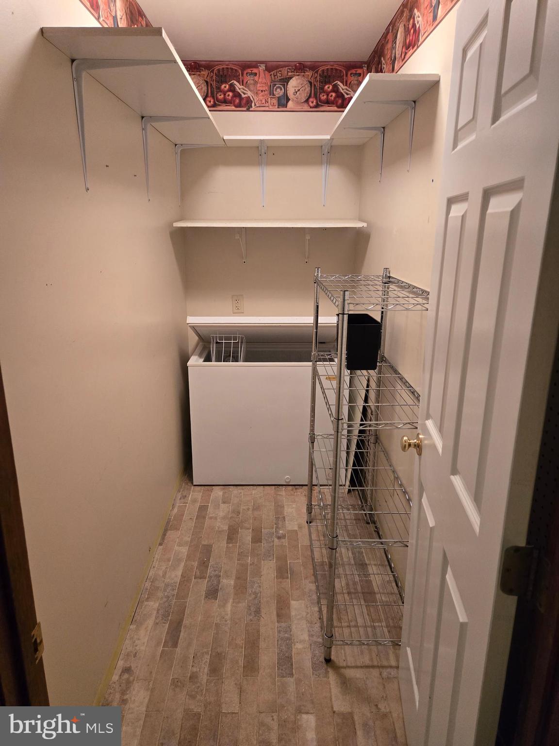 THE OAKS - Residential