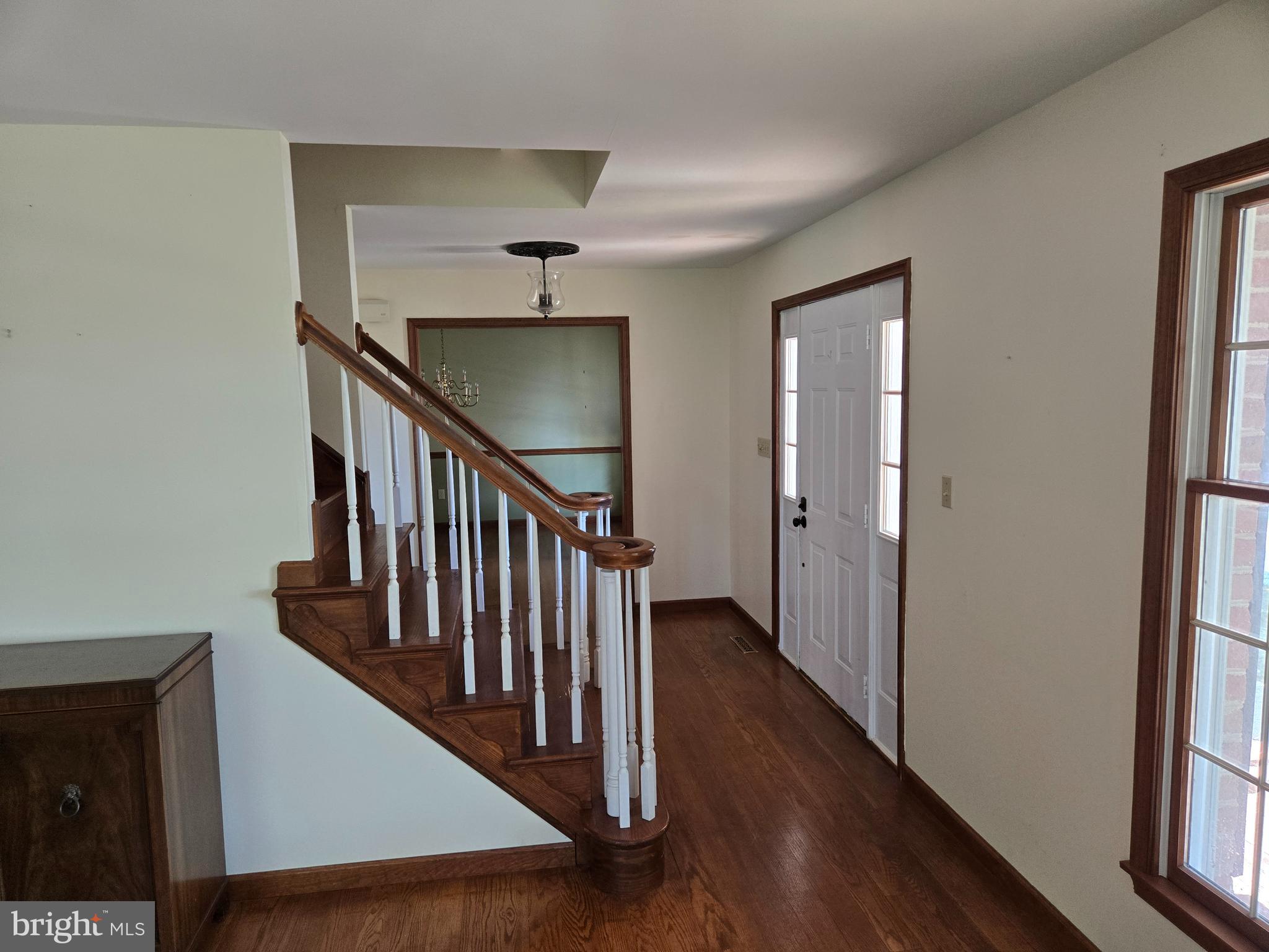 THE OAKS - Residential