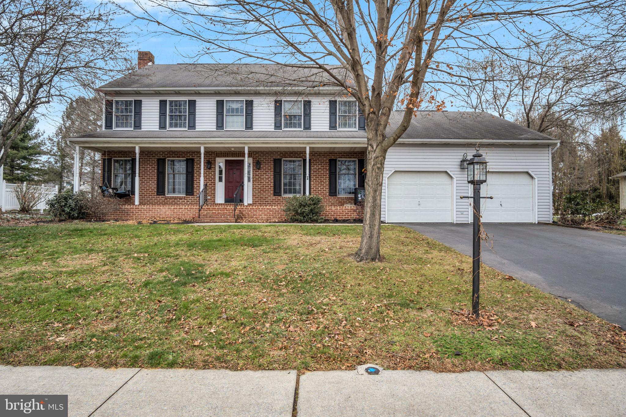 THE OAKS - Residential