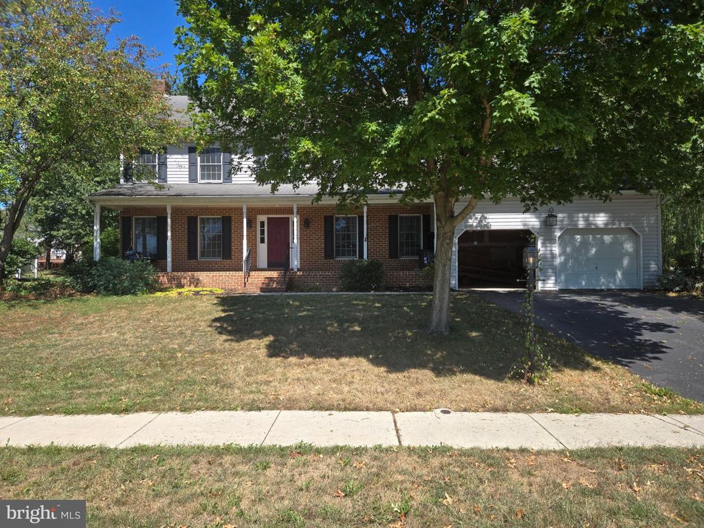 Photo of 11 Laurel Oak Dr, BOILING SPRINGS, PA 17007 (MLS # PACB2046432)