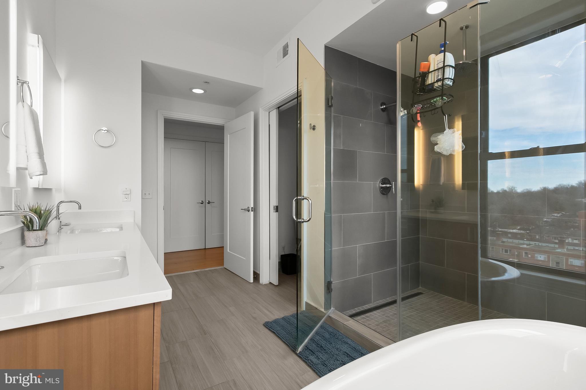 STONEHALL - Residential