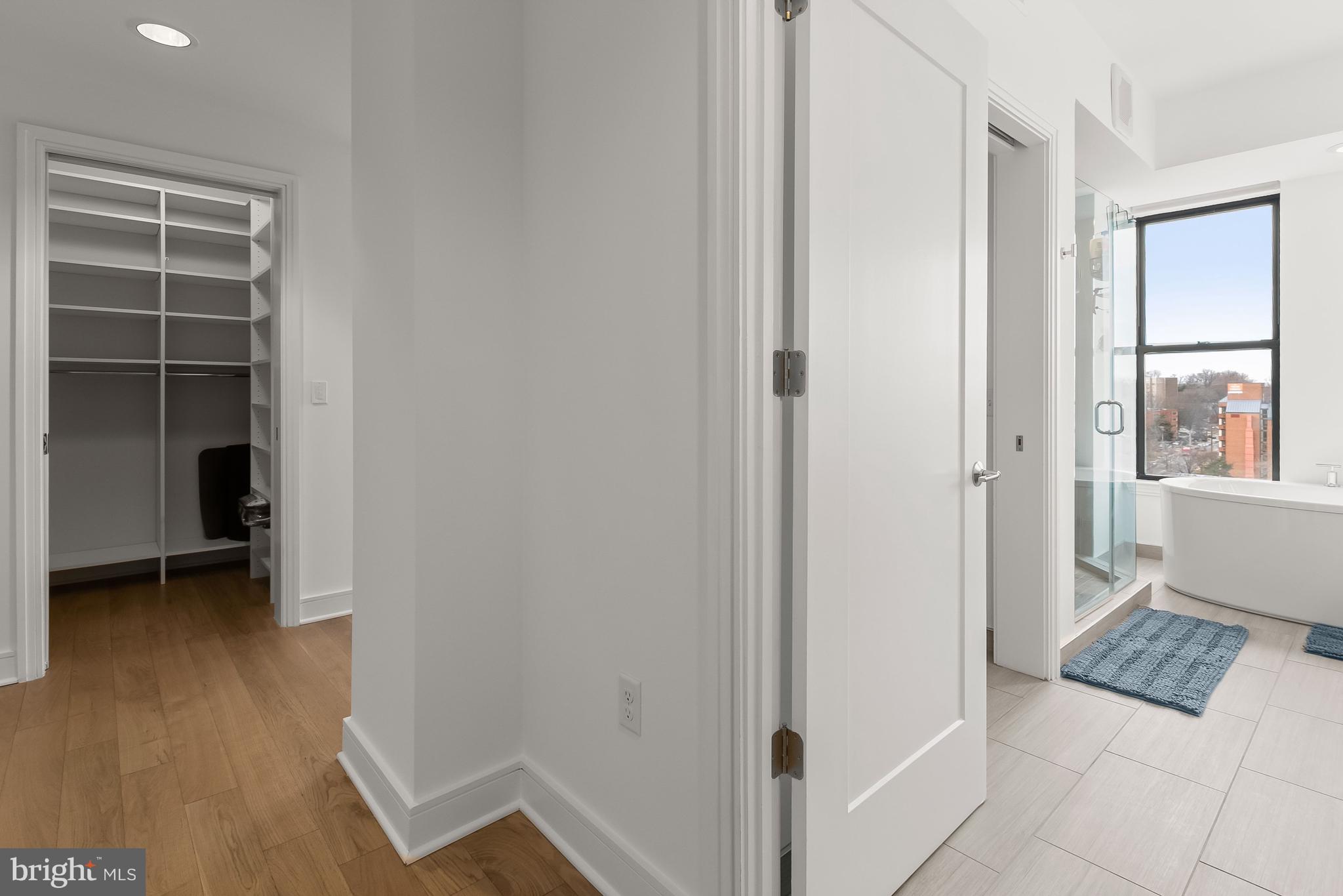 STONEHALL - Residential