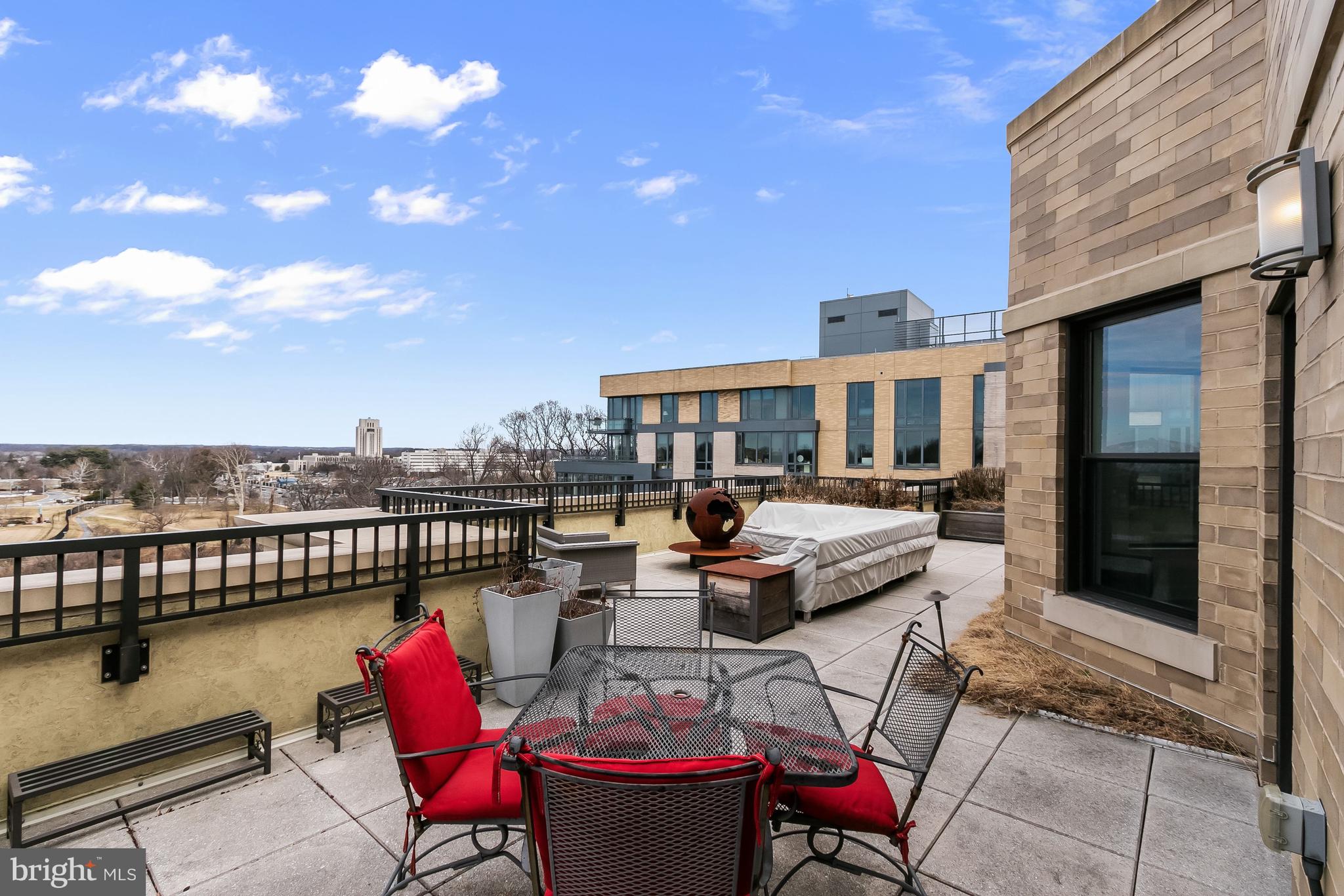 STONEHALL - Residential