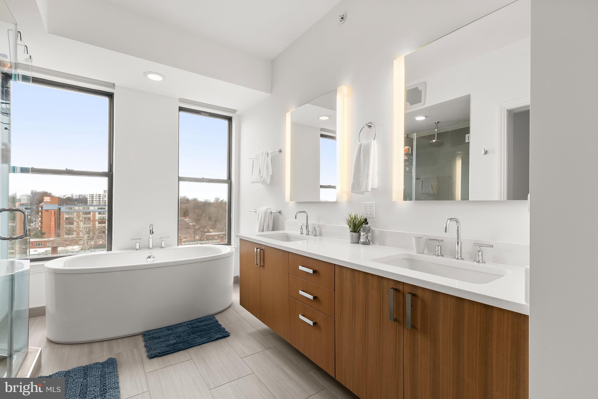 STONEHALL - Residential