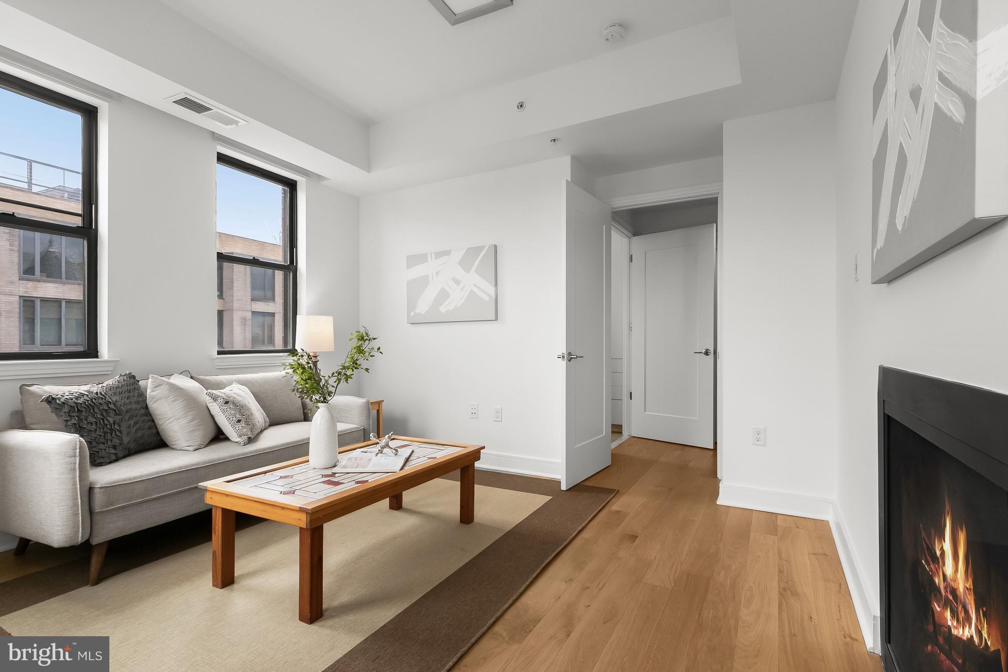 STONEHALL - Residential