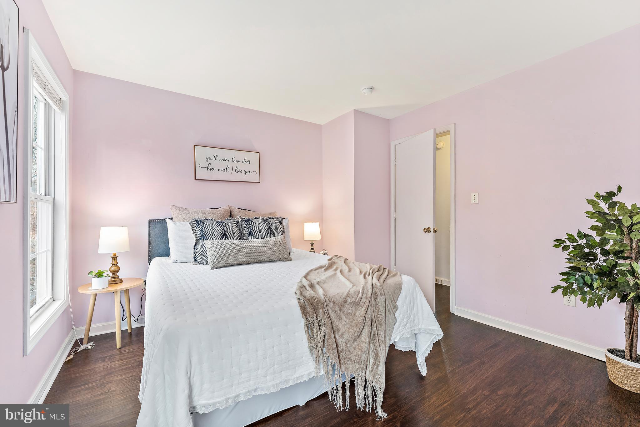 LAKE LAND OR - Residential