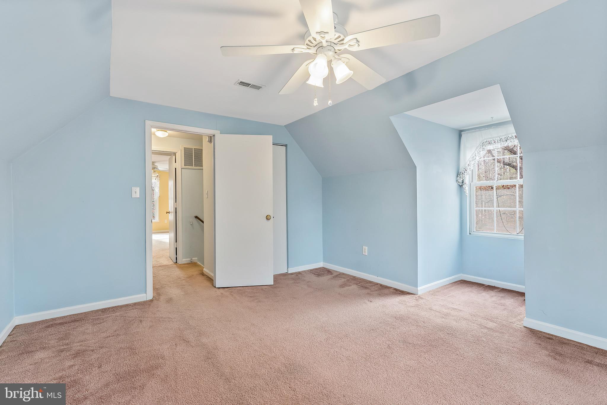 LAKE LAND OR - Residential