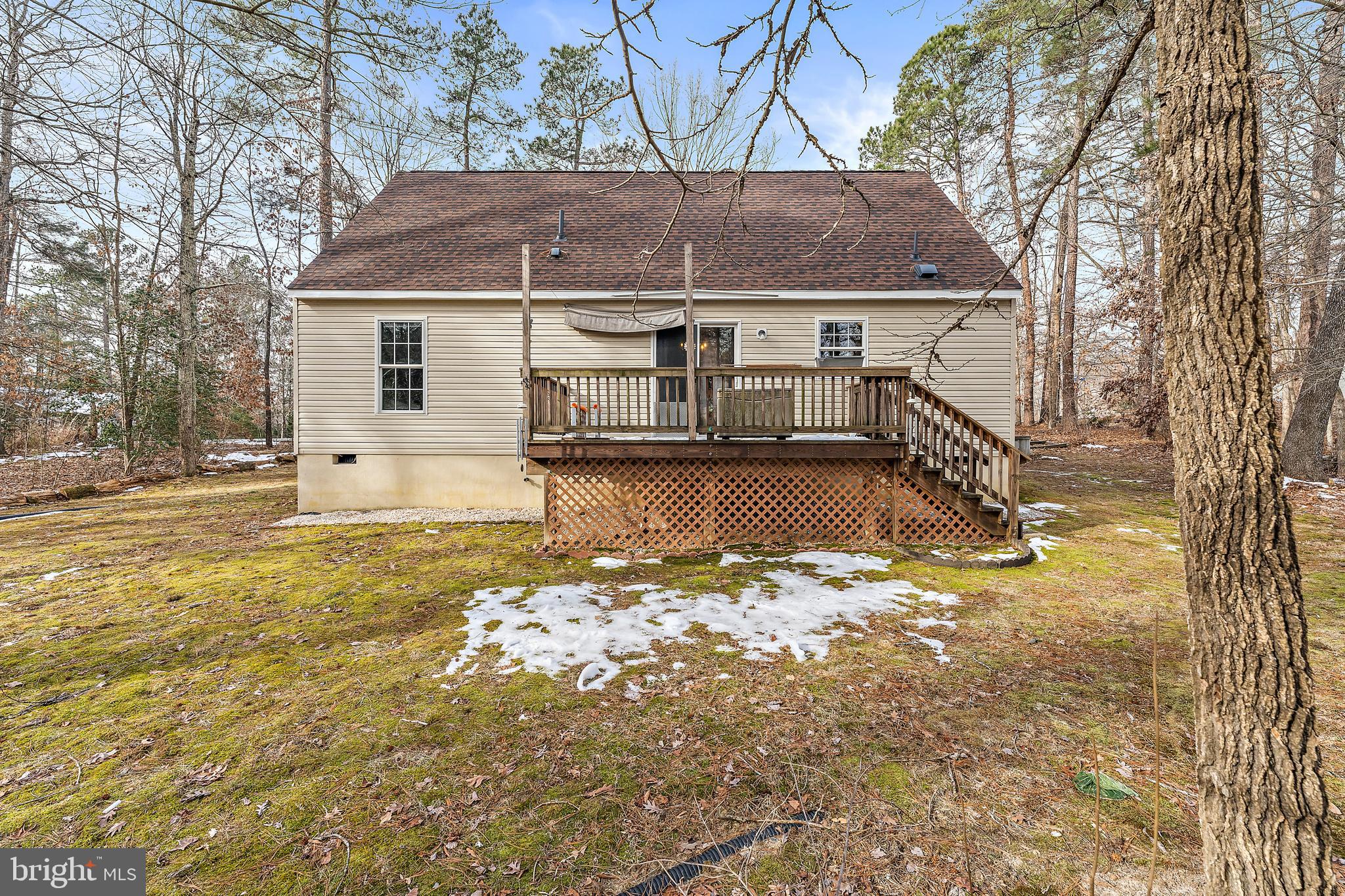 LAKE LAND OR - Residential