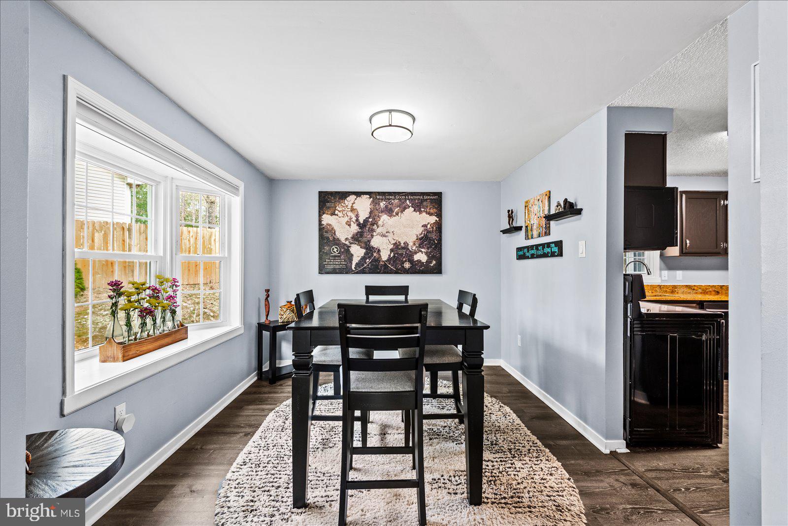 LAKE LAND OR - Residential