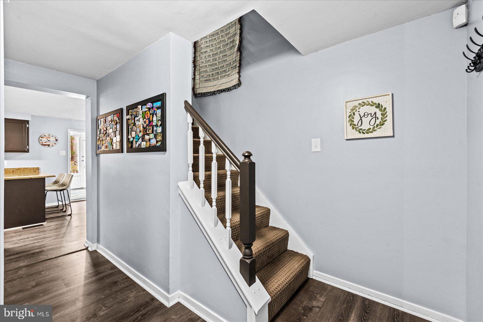 LAKE LAND OR - Residential