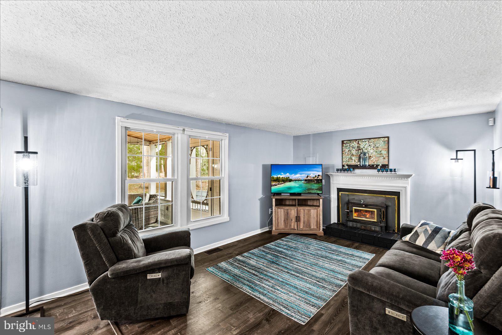 LAKE LAND OR - Residential