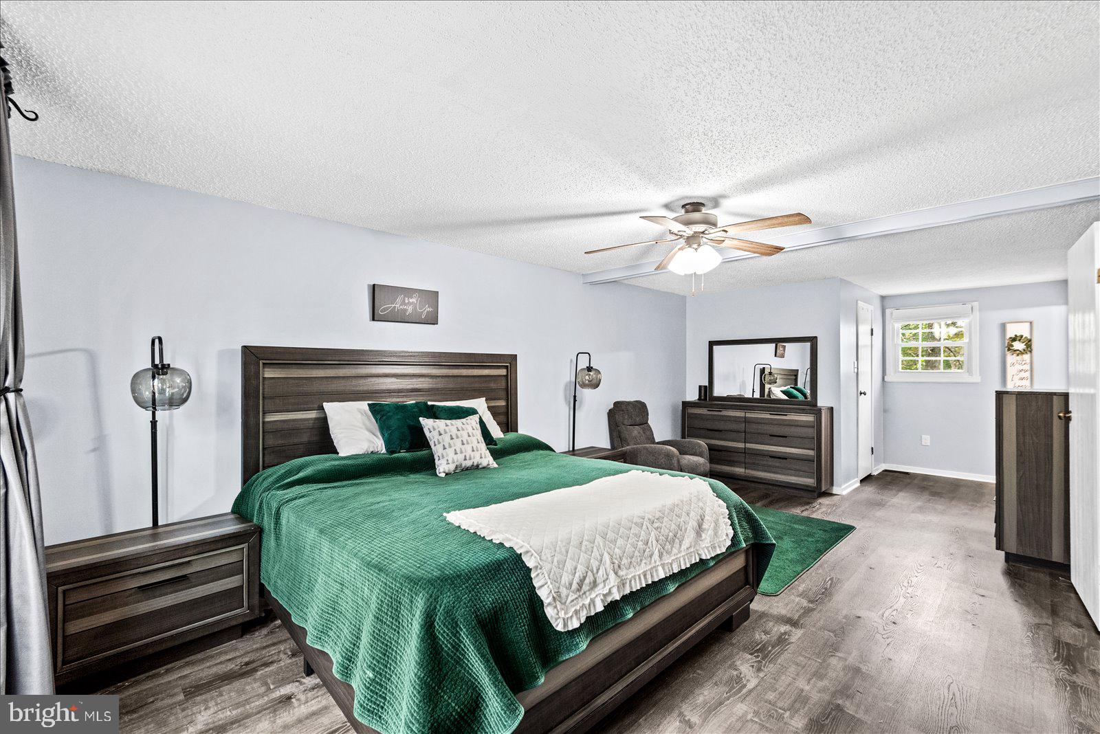 LAKE LAND OR - Residential