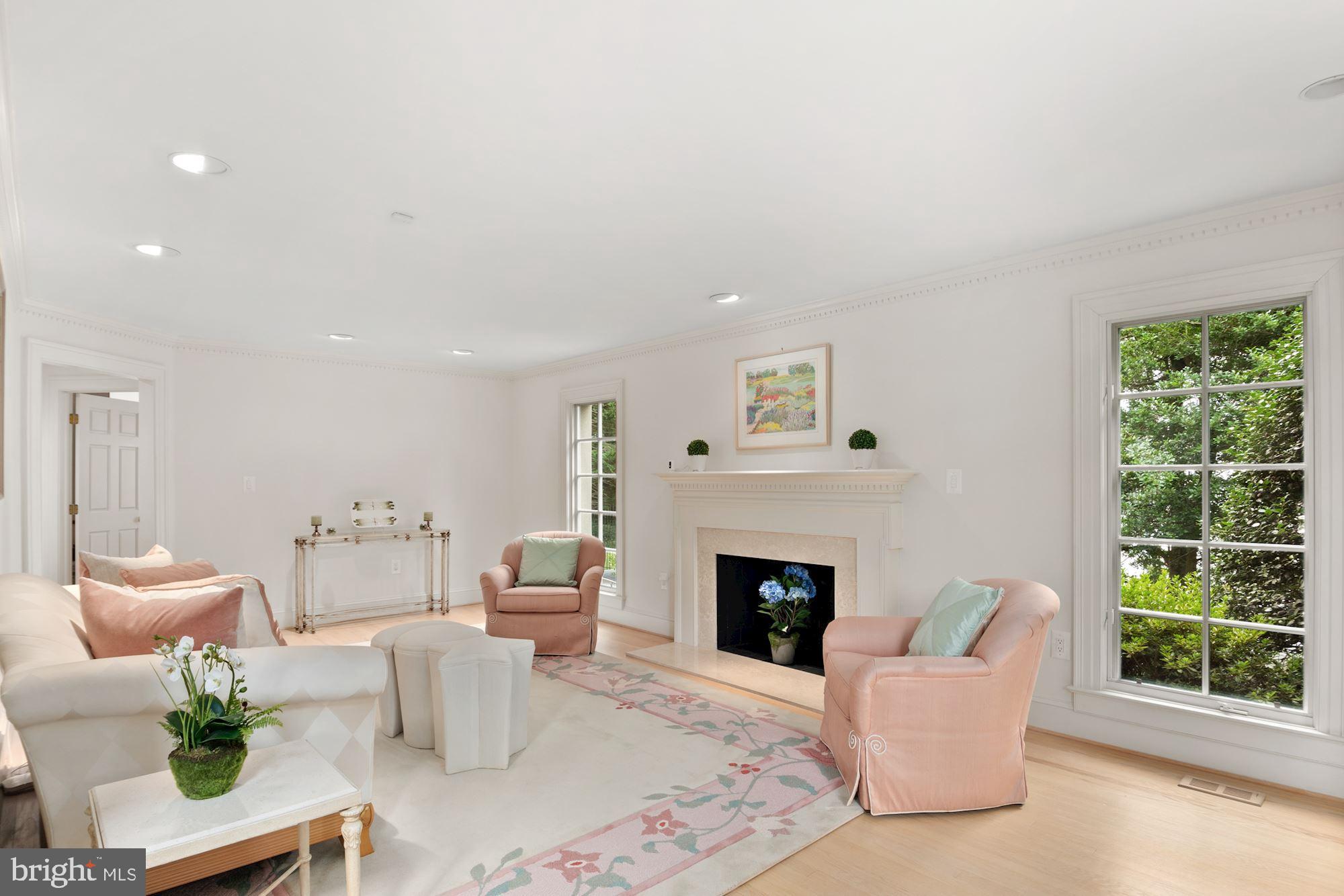 BURNING TREE ESTATES - Residential