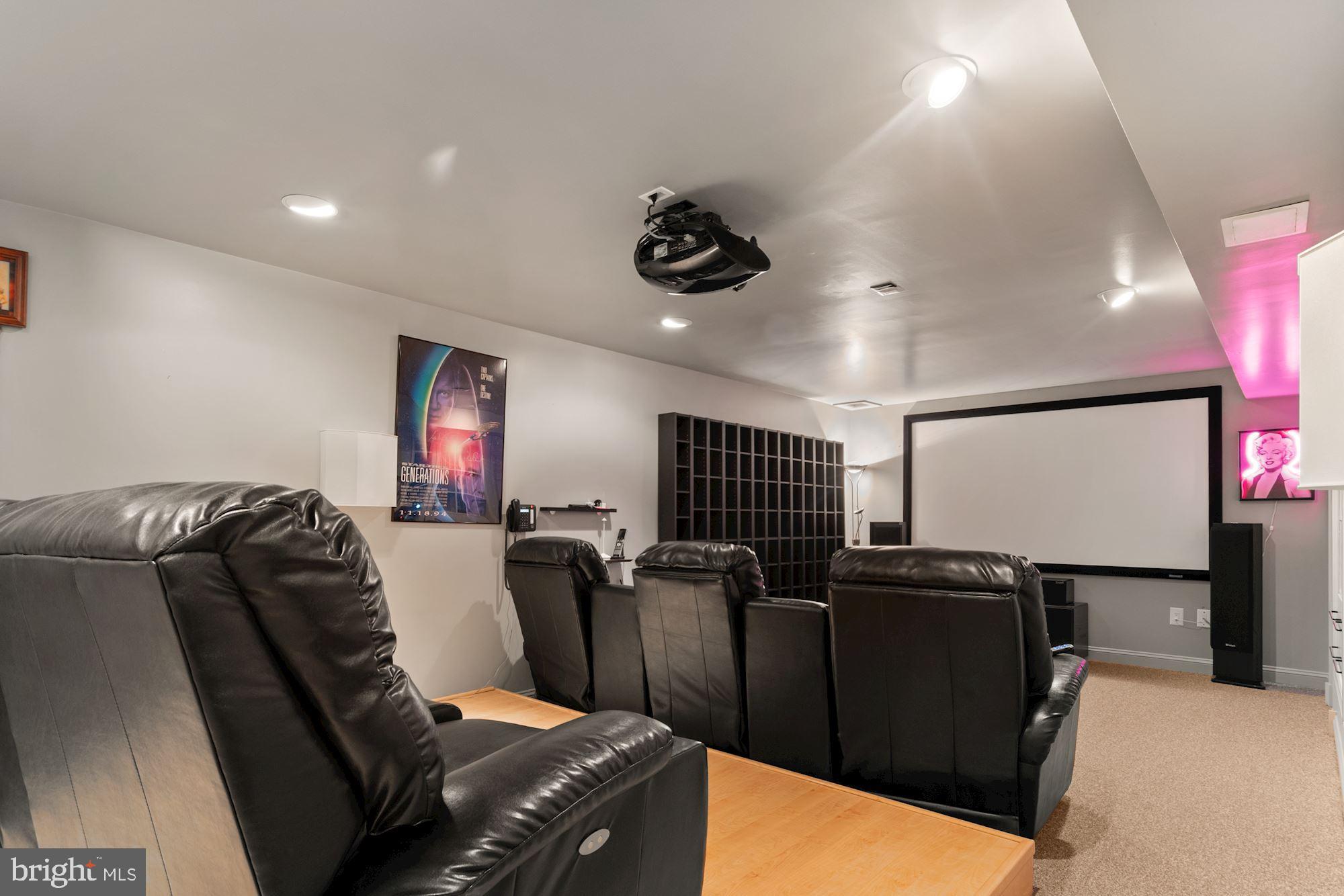 BURNING TREE ESTATES - Residential