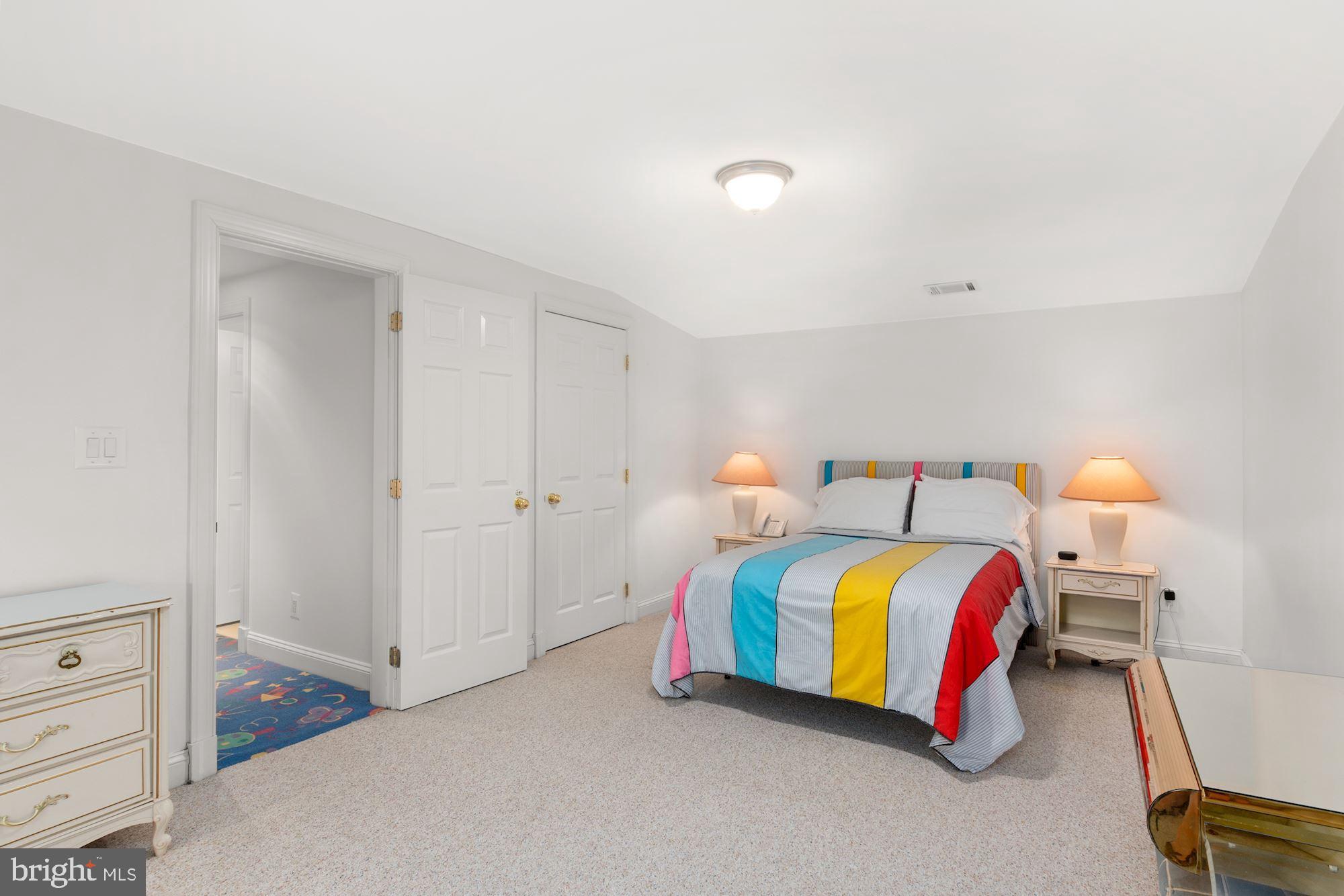 BURNING TREE ESTATES - Residential