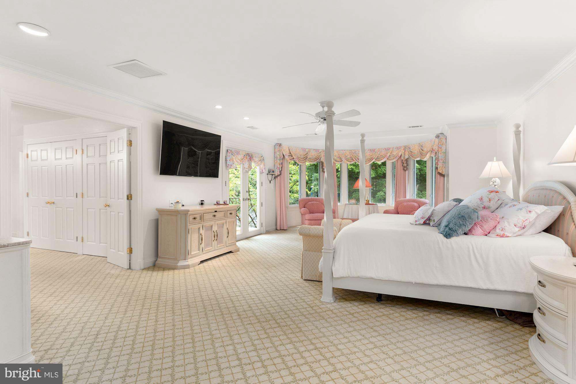 BURNING TREE ESTATES - Residential