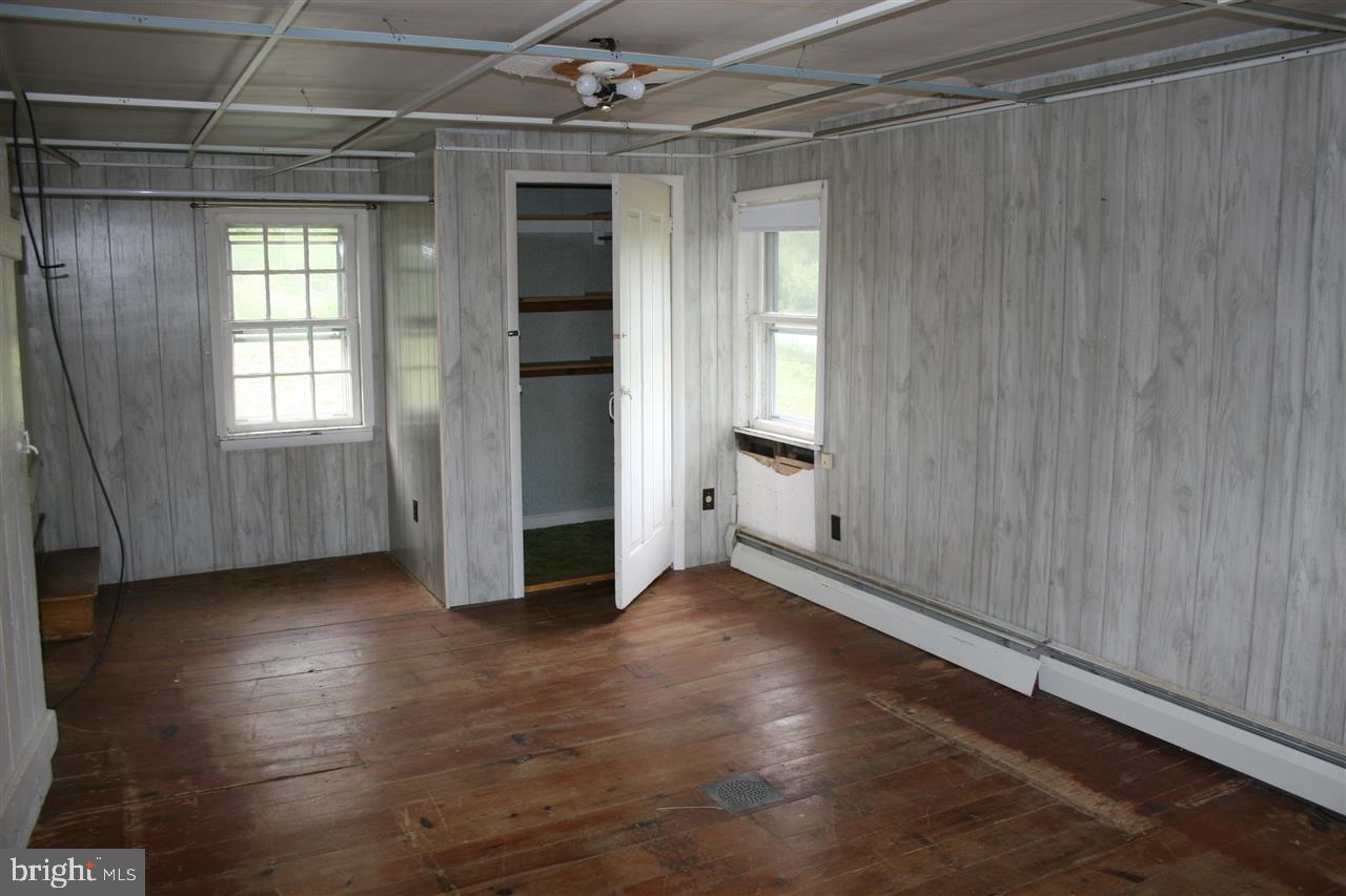 SEVEN VALLEYS - Farm