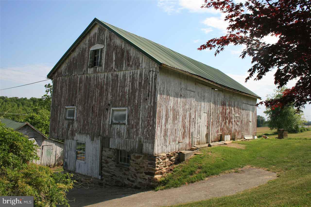 SEVEN VALLEYS - Farm