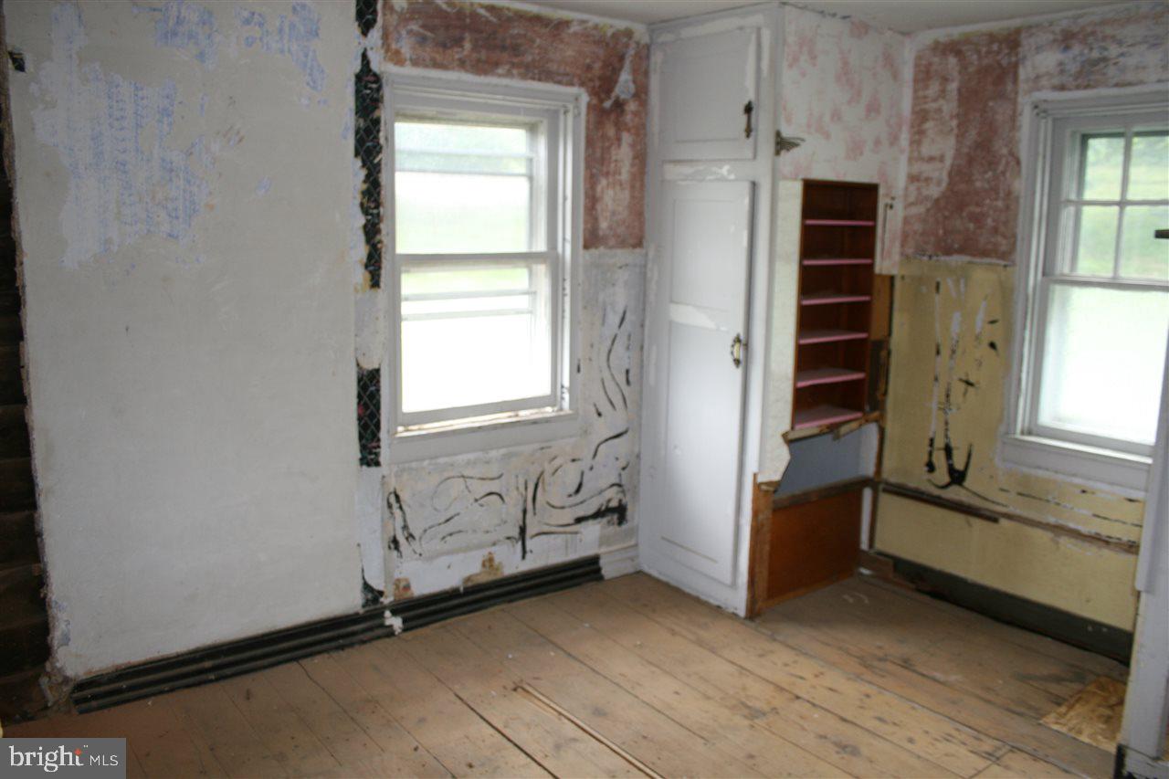 SEVEN VALLEYS - Farm