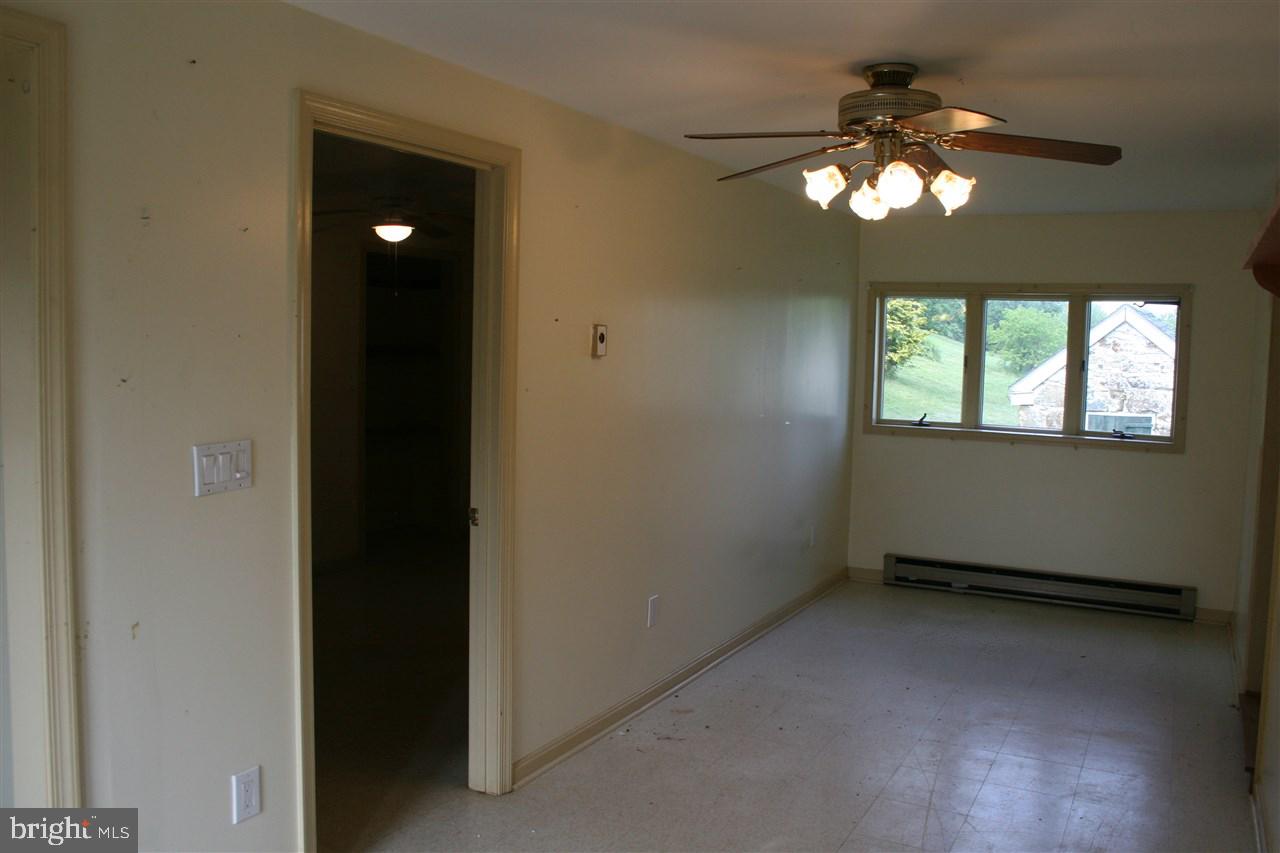 SEVEN VALLEYS - Farm