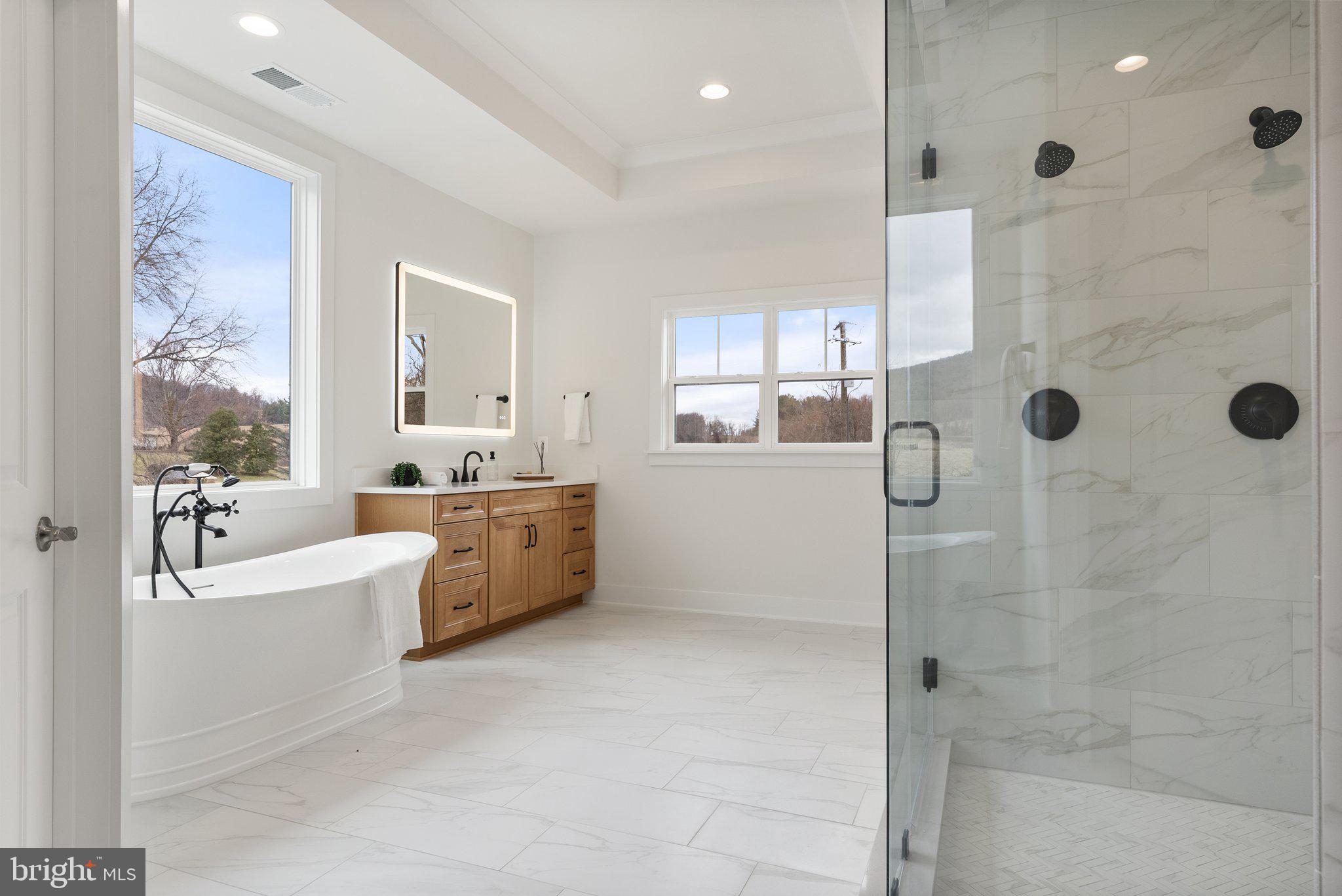 HIGHLANDS - Residential