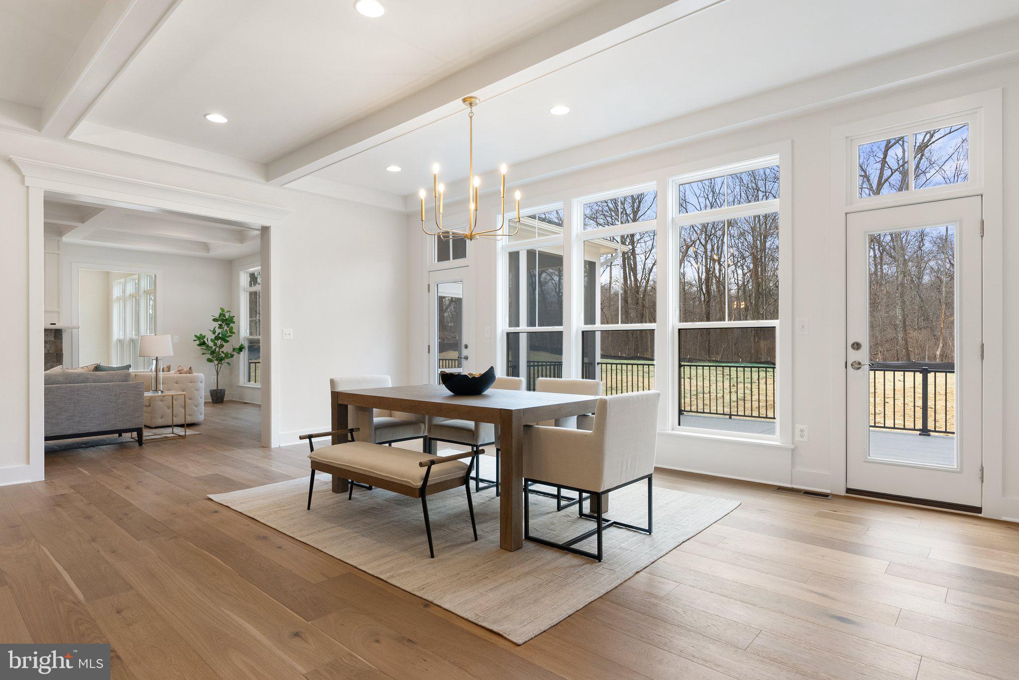 HIGHLANDS - Residential