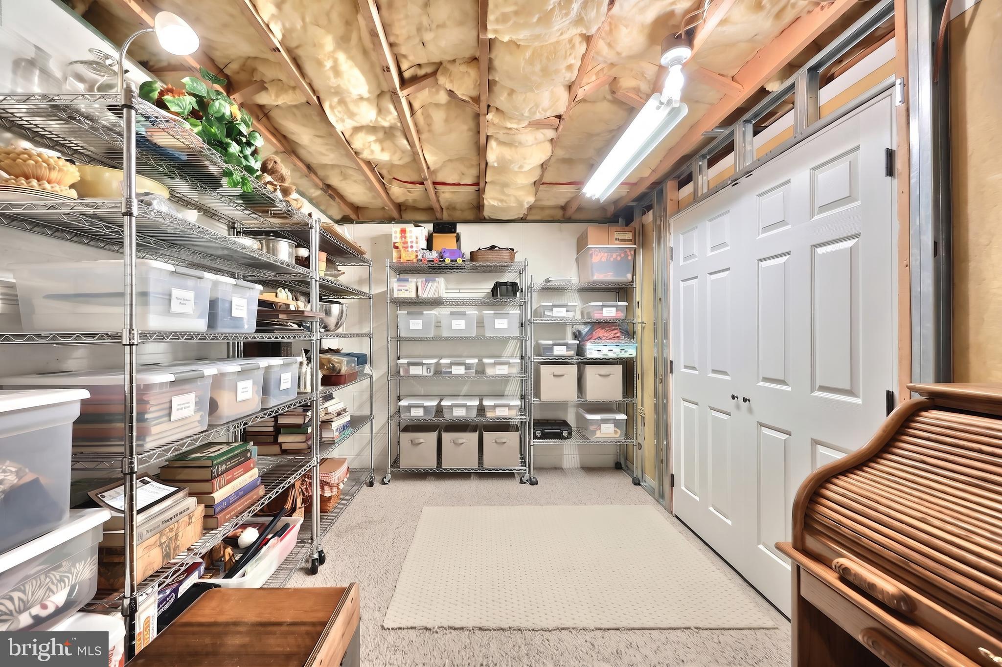 ALLYSON'S CROSSING - Residential