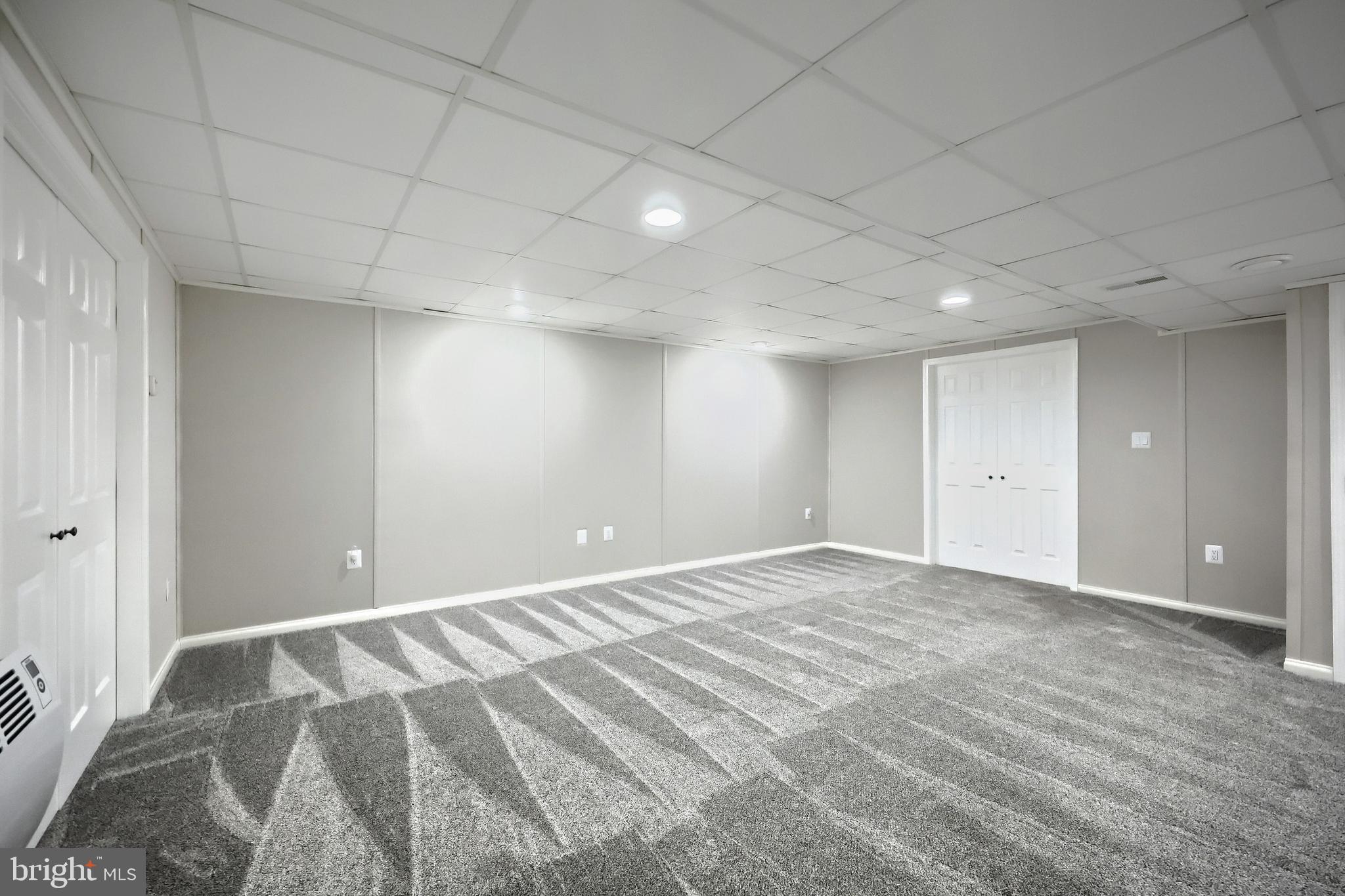 ALLYSON'S CROSSING - Residential