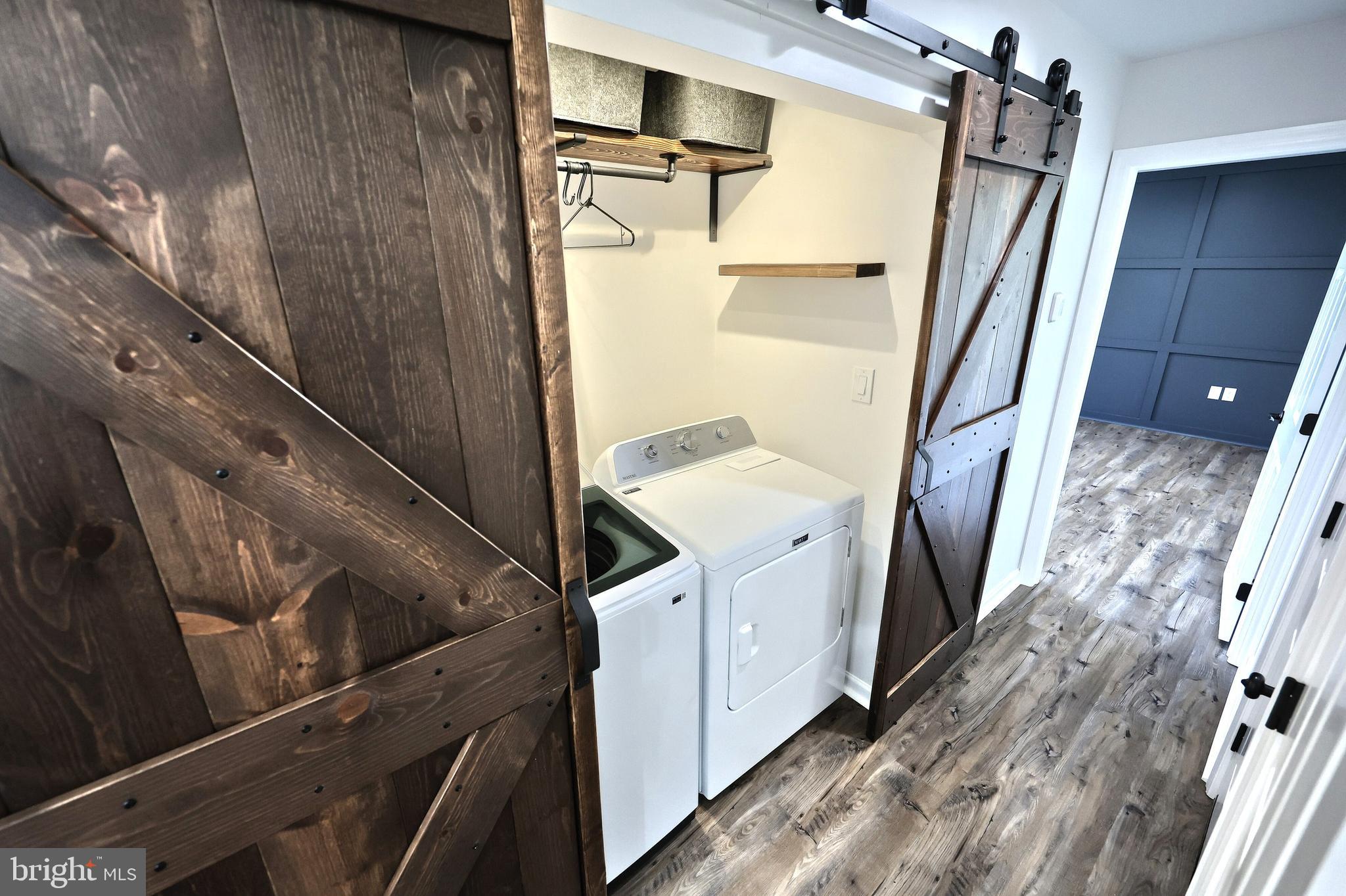 ALLYSON'S CROSSING - Residential