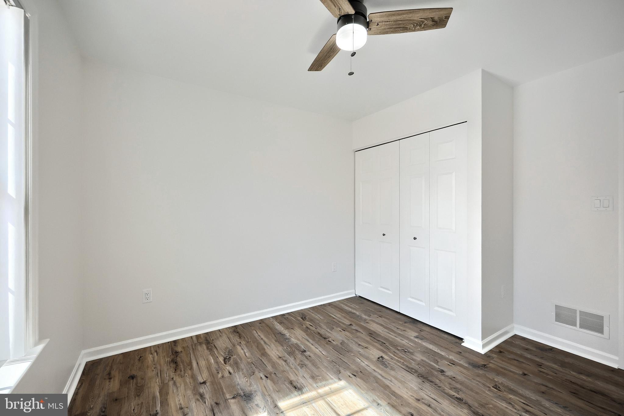 ALLYSON'S CROSSING - Residential